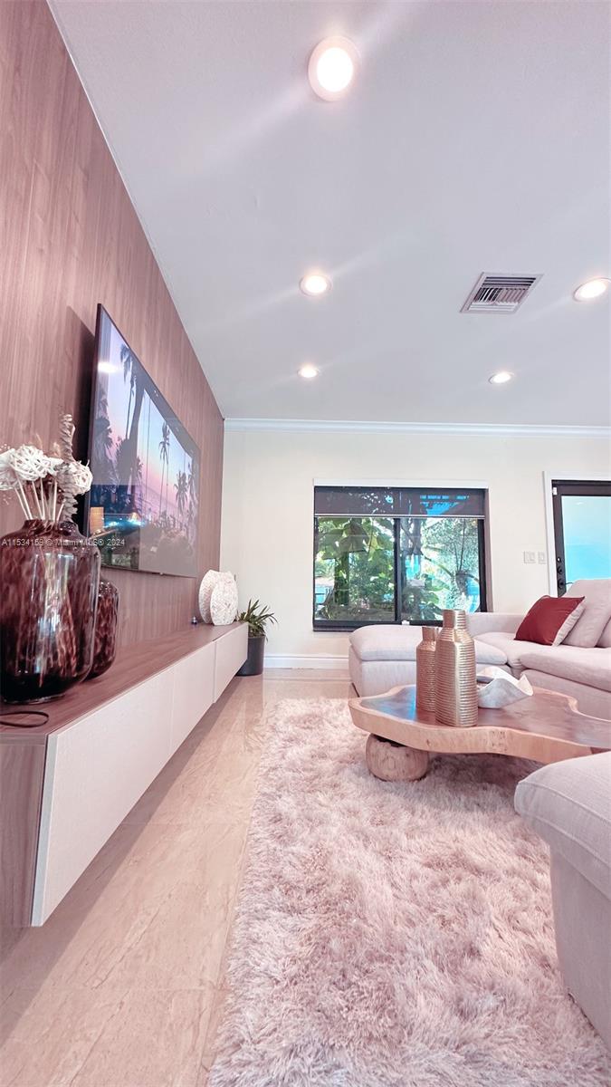 1160 NE 91st St, Miami, Florida 33138, 3 Bedrooms Bedrooms, ,2 BathroomsBathrooms,Residentiallease,For Rent,1160 NE 91st St,A11534159