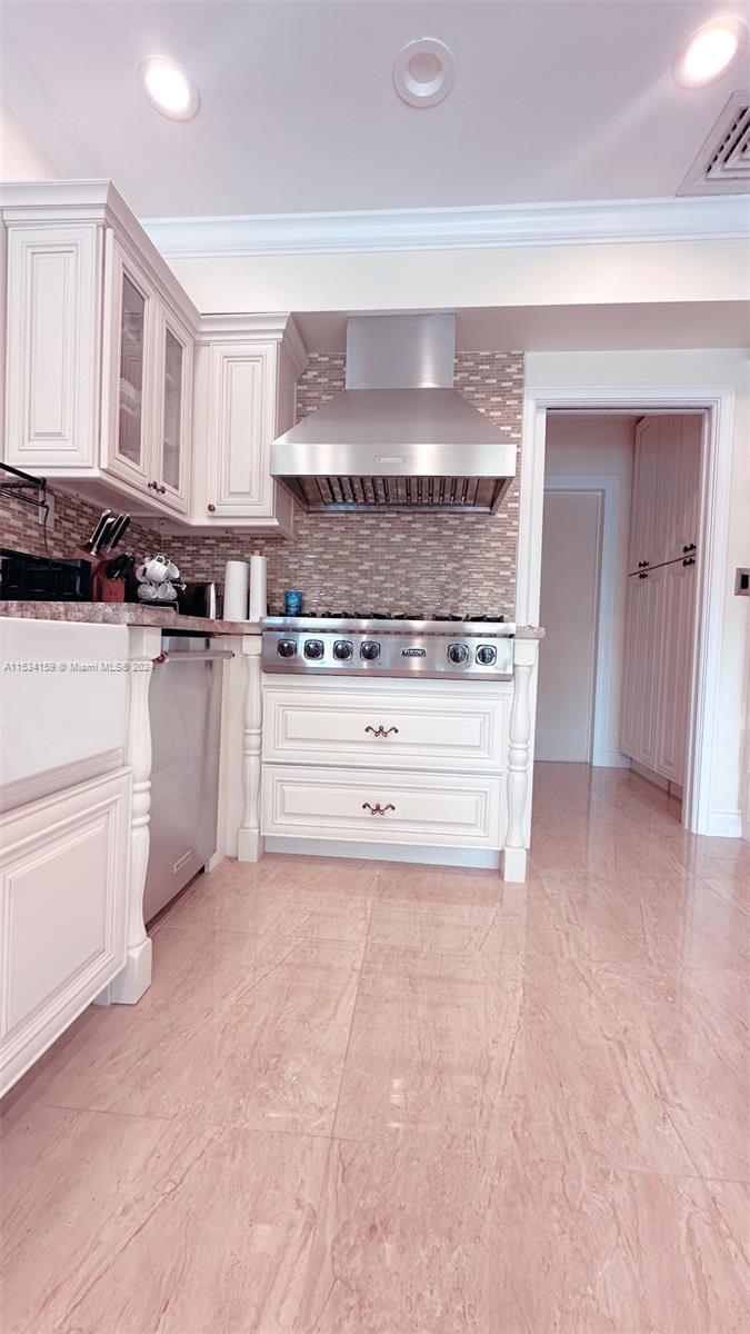 1160 NE 91st St, Miami, Florida 33138, 3 Bedrooms Bedrooms, ,2 BathroomsBathrooms,Residentiallease,For Rent,1160 NE 91st St,A11534159