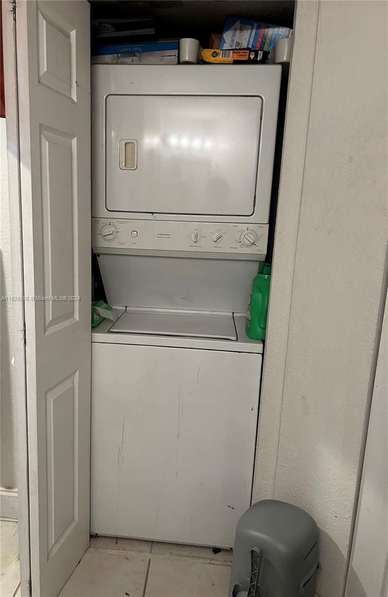 8215 SW 152nd Ave G-202, Miami, Florida 33193, 2 Bedrooms Bedrooms, ,1 BathroomBathrooms,Residential,For Sale,8215 SW 152nd Ave G-202,A11528886