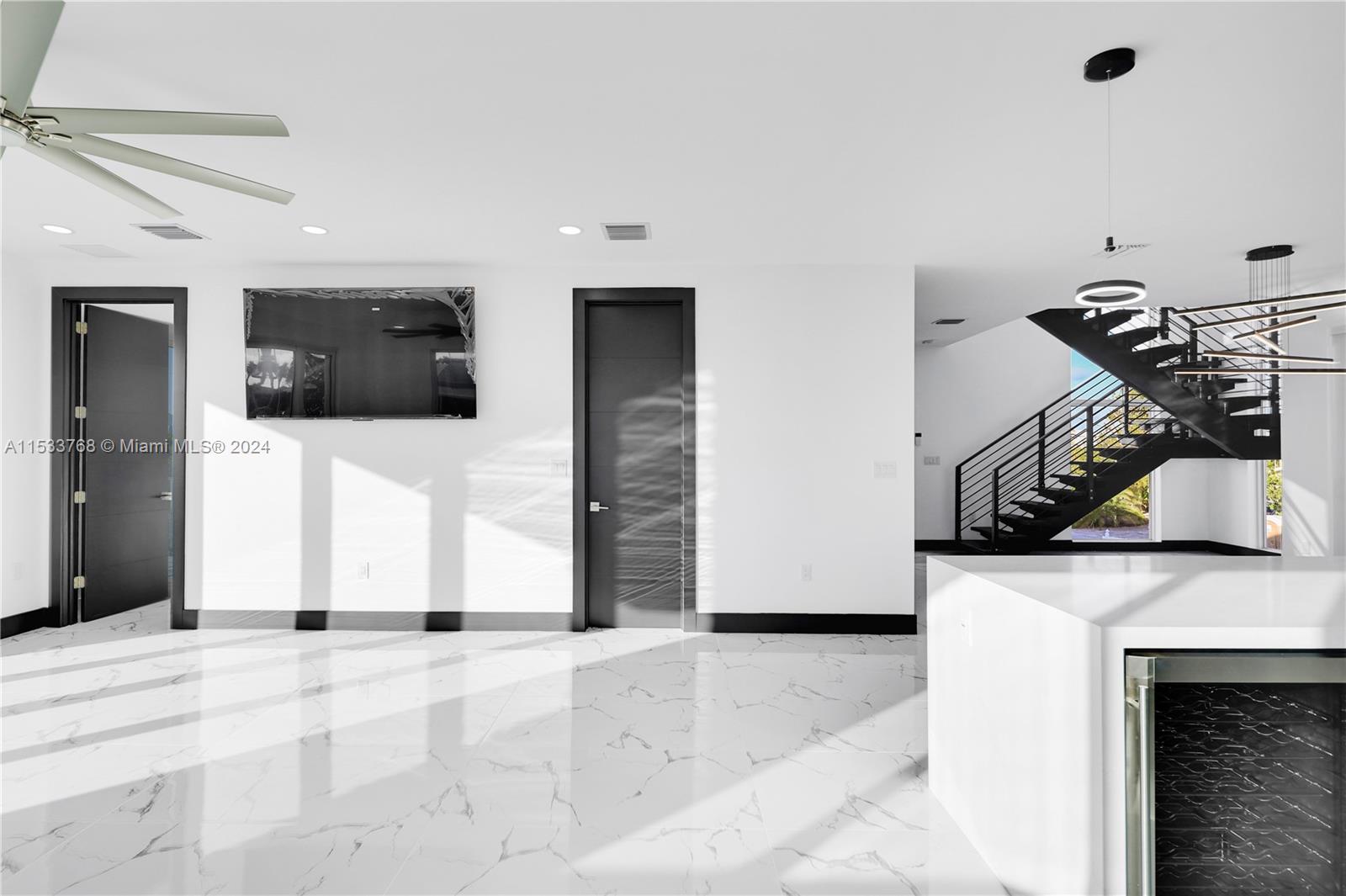 837 Copa D Oro, Marathon, FL, 33050 United States, 4 Bedrooms Bedrooms, ,4 BathroomsBathrooms,Residential,For Sale,Copa D Oro,A11533768