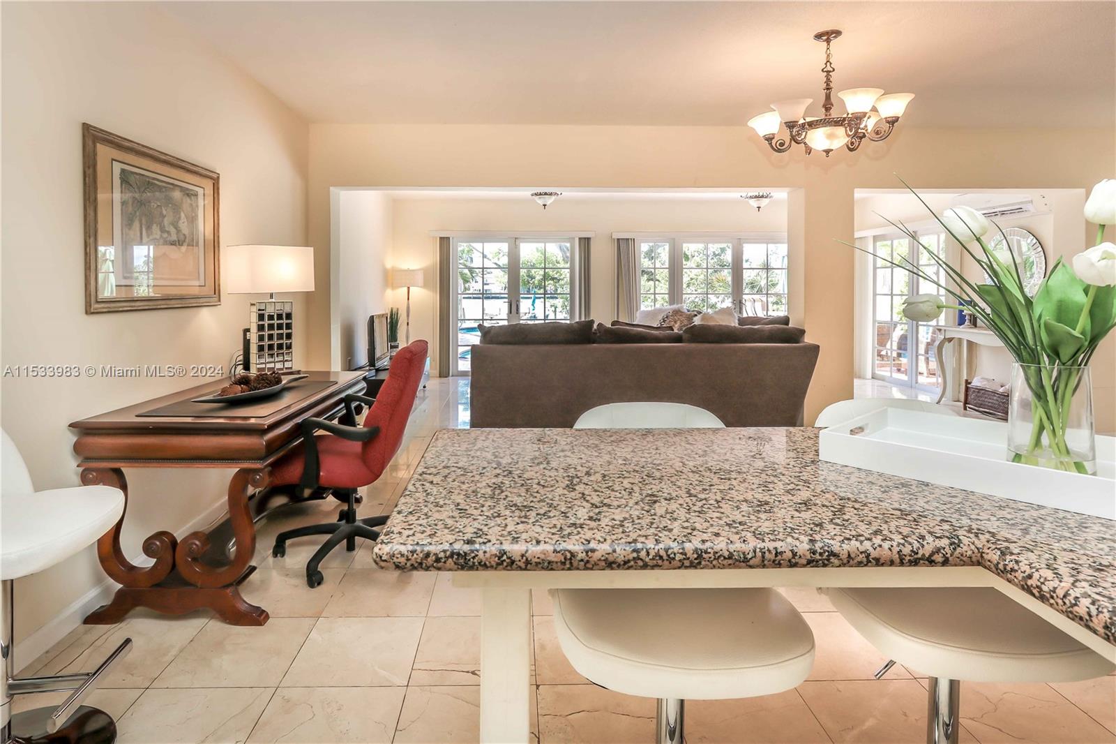 936 N Northlake Dr, Hollywood, Florida 33019, 3 Bedrooms Bedrooms, ,2 BathroomsBathrooms,Residentiallease,For Rent,936 N Northlake Dr,A11533983