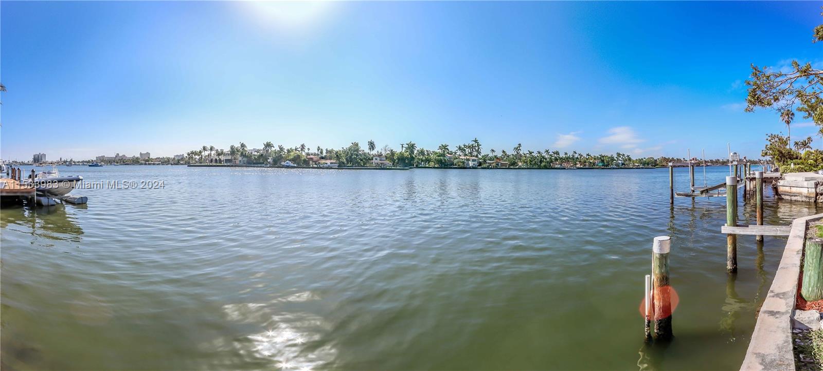 936 N Northlake Dr, Hollywood, Florida 33019, 3 Bedrooms Bedrooms, ,2 BathroomsBathrooms,Residentiallease,For Rent,936 N Northlake Dr,A11533983