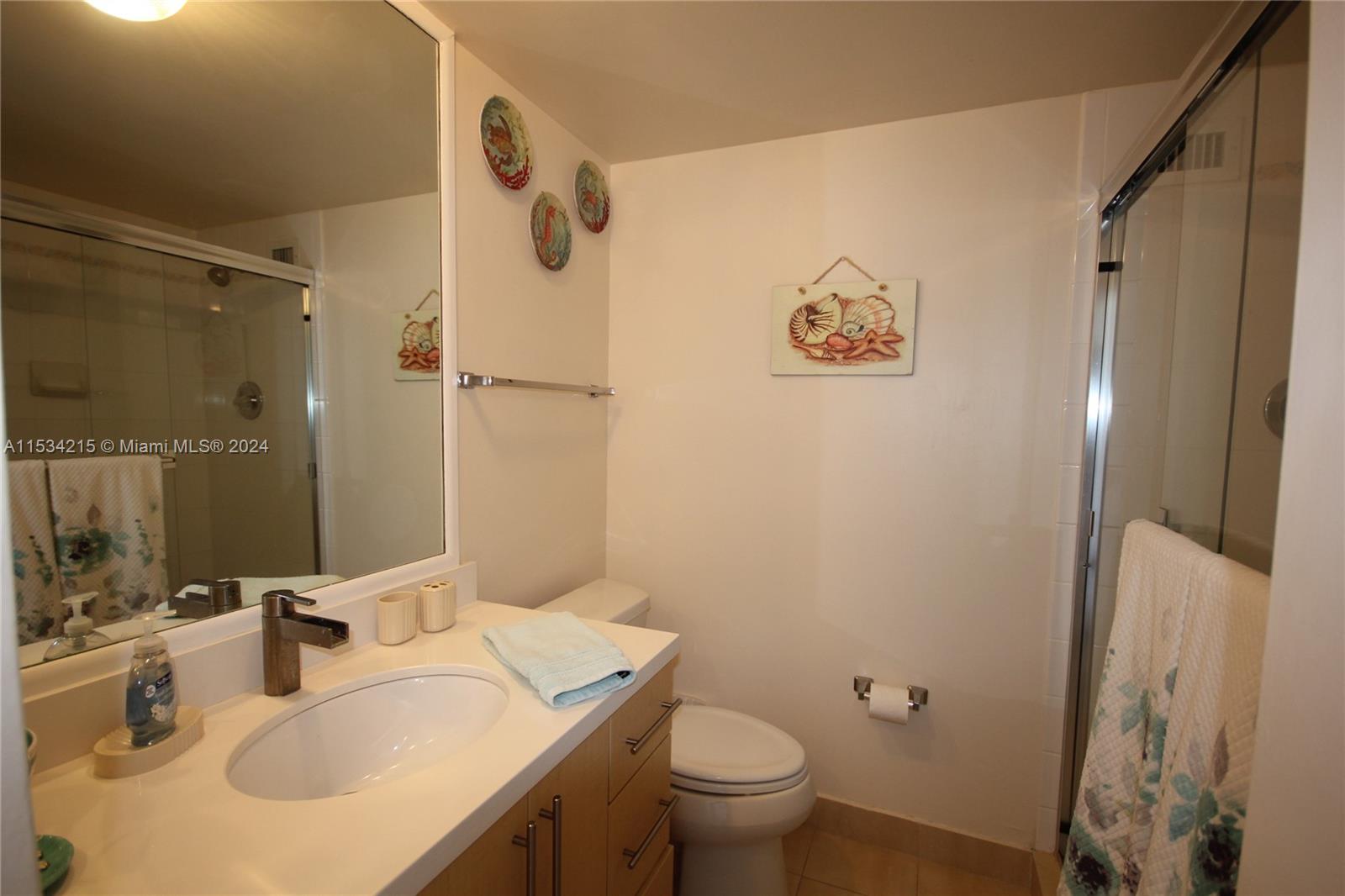 5151 Collins Ave 819, Miami Beach, Florida 33140, 2 Bedrooms Bedrooms, ,2 BathroomsBathrooms,Residentiallease,For Rent,5151 Collins Ave 819,A11534215