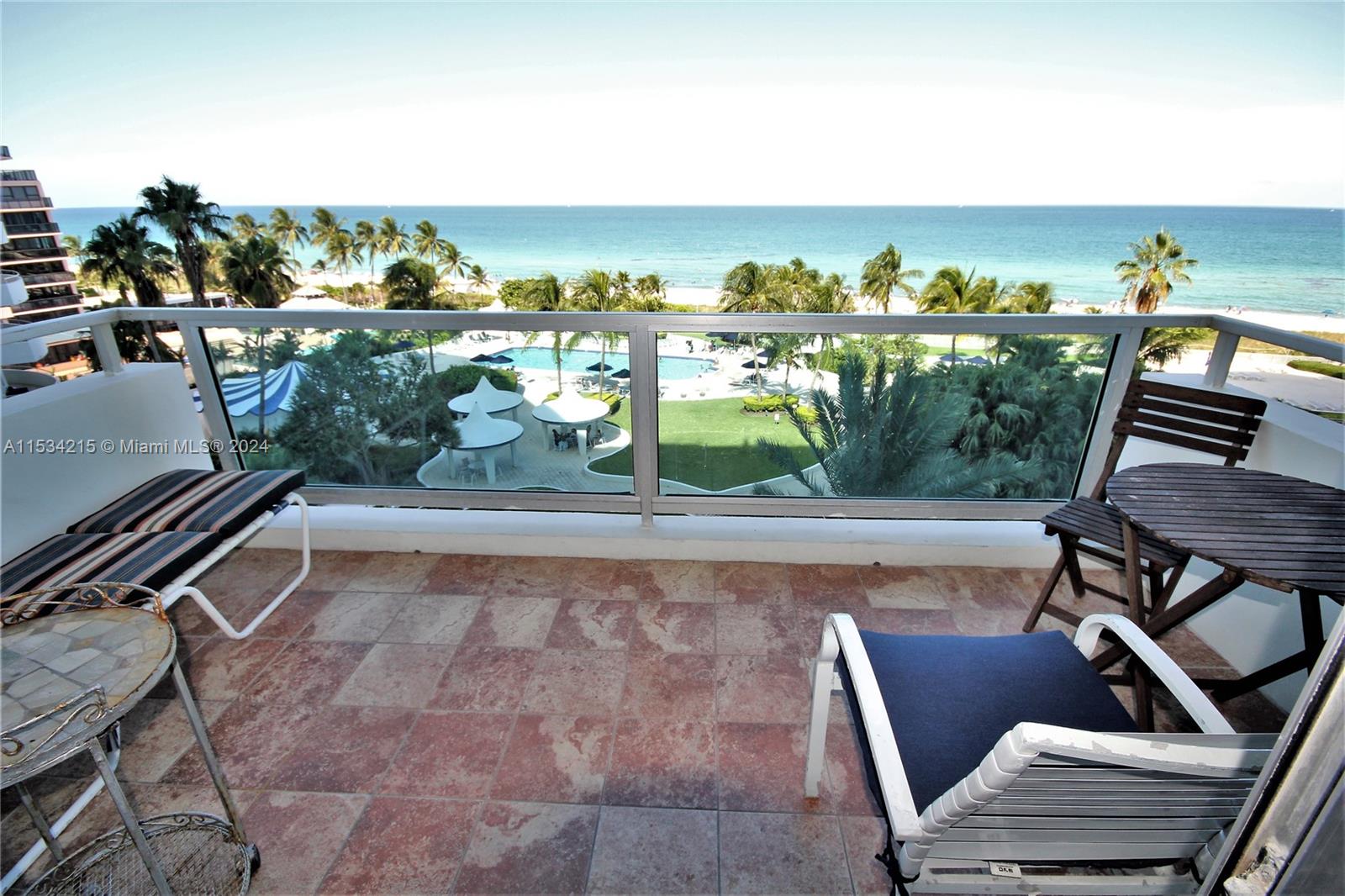 5151 Collins Ave 819, Miami Beach, Florida 33140, 2 Bedrooms Bedrooms, ,2 BathroomsBathrooms,Residentiallease,For Rent,5151 Collins Ave 819,A11534215