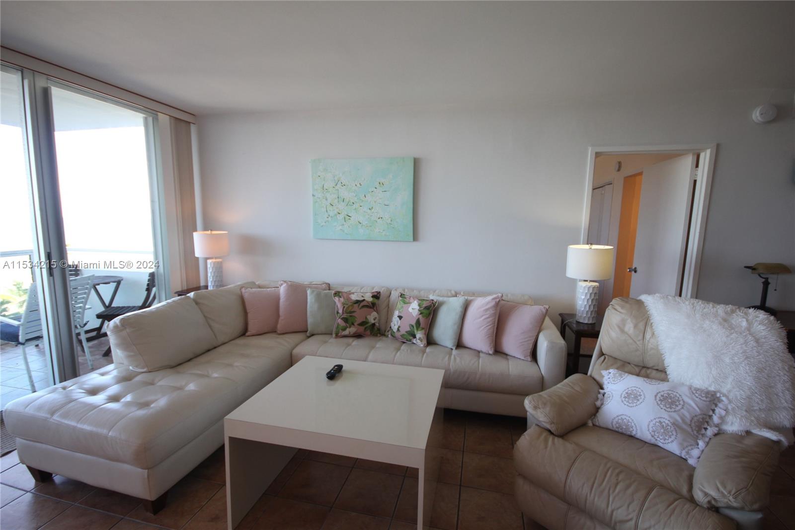 5151 Collins Ave 819, Miami Beach, Florida 33140, 2 Bedrooms Bedrooms, ,2 BathroomsBathrooms,Residentiallease,For Rent,5151 Collins Ave 819,A11534215