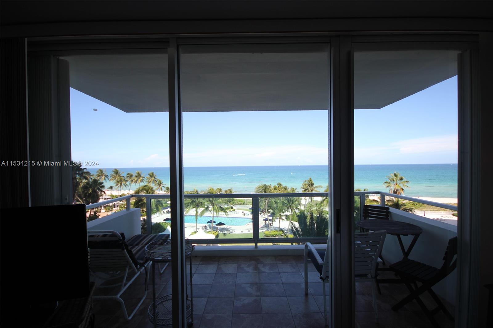 5151 Collins Ave 819, Miami Beach, Florida 33140, 2 Bedrooms Bedrooms, ,2 BathroomsBathrooms,Residentiallease,For Rent,5151 Collins Ave 819,A11534215