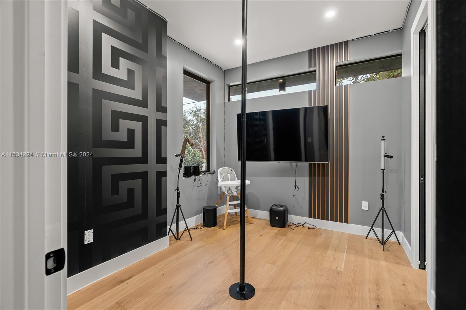 400 NW 49th St, Miami, Florida 33127, 5 Bedrooms Bedrooms, ,3 BathroomsBathrooms,Residential,For Sale,400 NW 49th St,A11534224