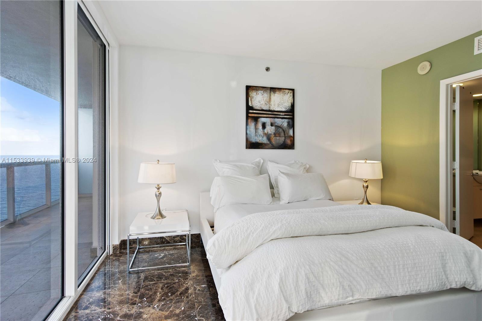 1830 S Ocean Dr 1908, Hallandale Beach, Florida 33009, 2 Bedrooms Bedrooms, ,2 BathroomsBathrooms,Residentiallease,For Rent,1830 S Ocean Dr 1908,A11533939