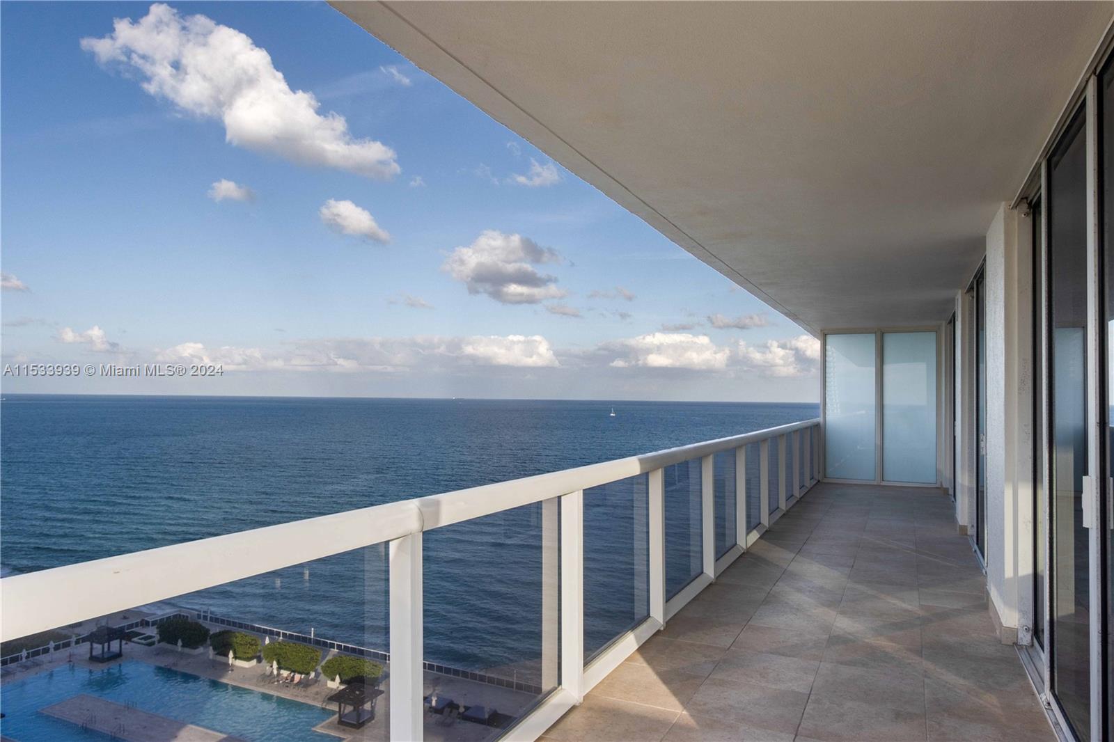 1830 S Ocean Dr 1908, Hallandale Beach, Florida 33009, 2 Bedrooms Bedrooms, ,2 BathroomsBathrooms,Residentiallease,For Rent,1830 S Ocean Dr 1908,A11533939
