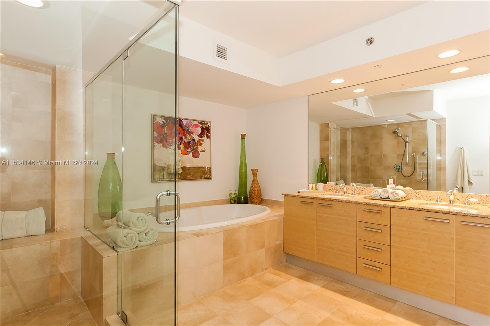 1830 S OCEAN DR. 3711, Hallandale Beach, Florida 33009, 3 Bedrooms Bedrooms, ,2 BathroomsBathrooms,Residentiallease,For Rent,1830 S OCEAN DR. 3711,A11534146