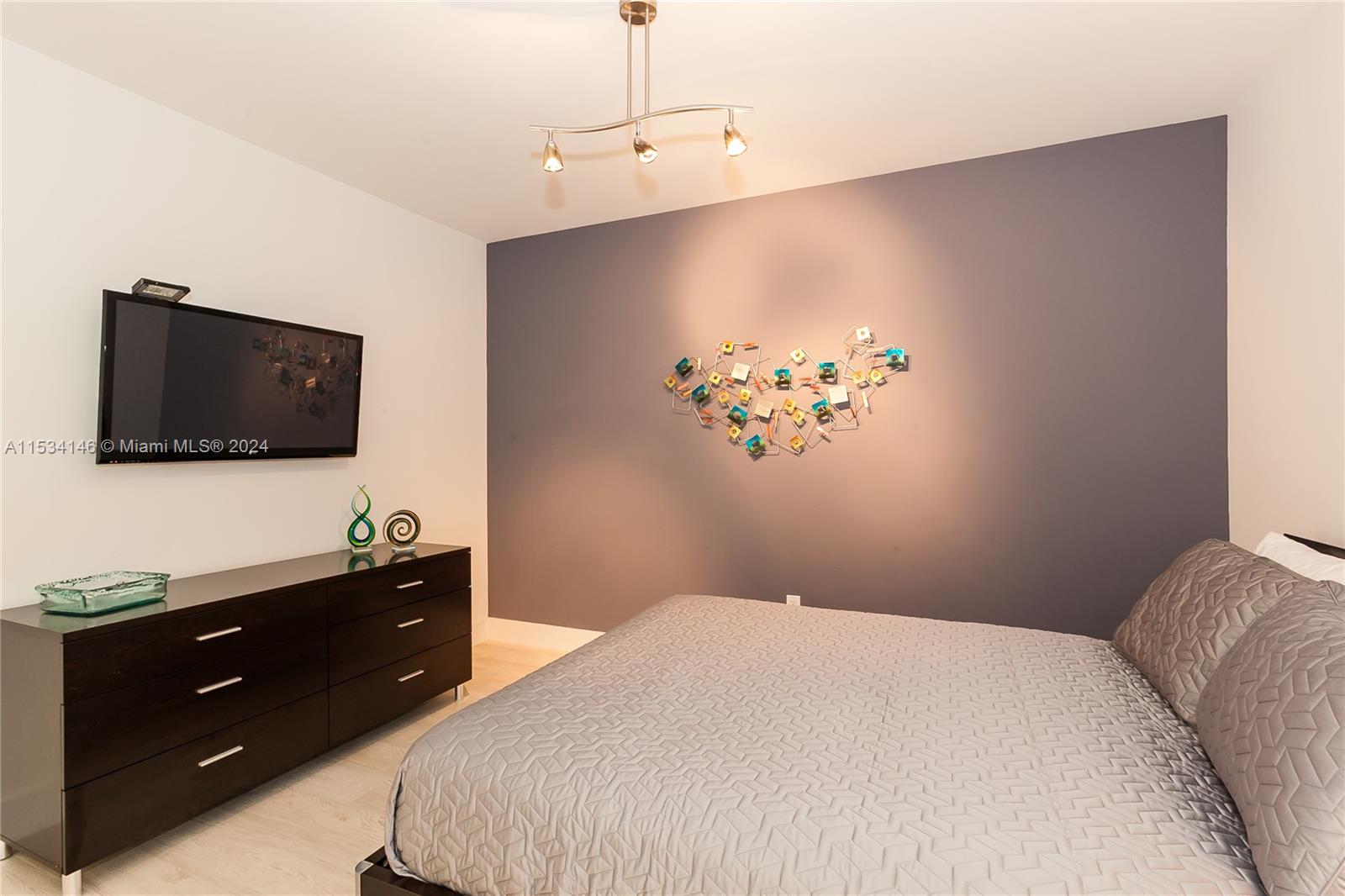 1830 S OCEAN DR. 3711, Hallandale Beach, Florida 33009, 3 Bedrooms Bedrooms, ,2 BathroomsBathrooms,Residentiallease,For Rent,1830 S OCEAN DR. 3711,A11534146