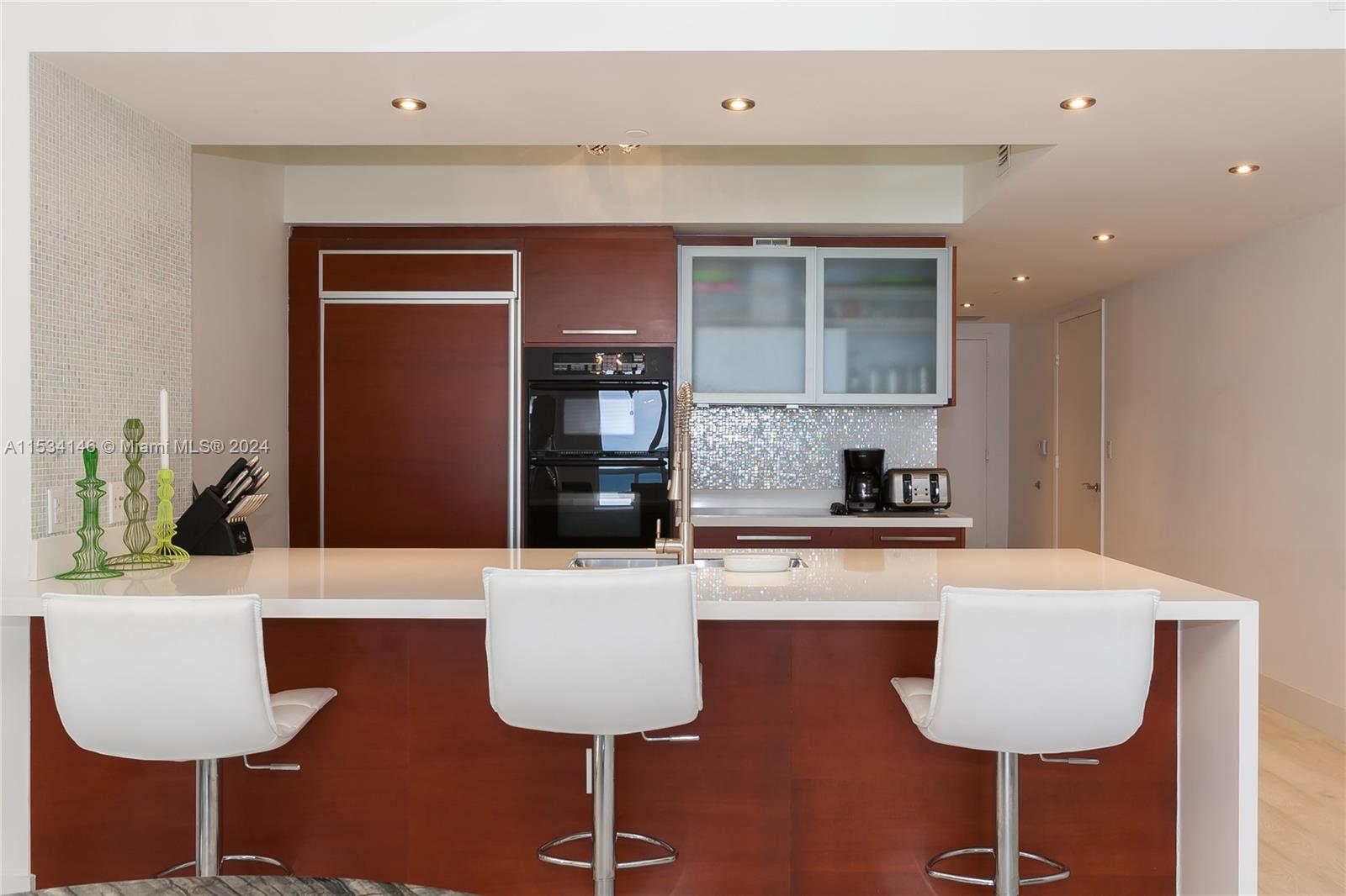 1830 S OCEAN DR. 3711, Hallandale Beach, Florida 33009, 3 Bedrooms Bedrooms, ,2 BathroomsBathrooms,Residentiallease,For Rent,1830 S OCEAN DR. 3711,A11534146