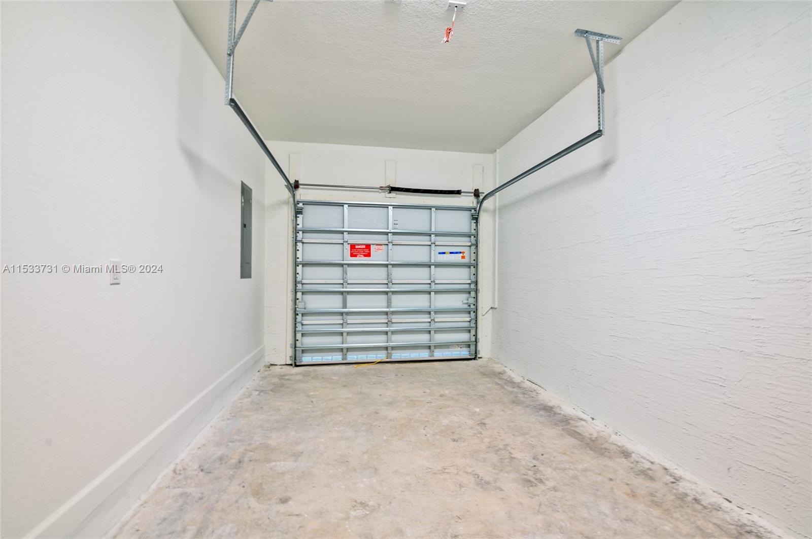 523 19th Ter, Fort Lauderdale, FL, 33312 United States, 3 Bedrooms Bedrooms, ,2 BathroomsBathrooms,Residential,For Sale,19th Ter,A11533731