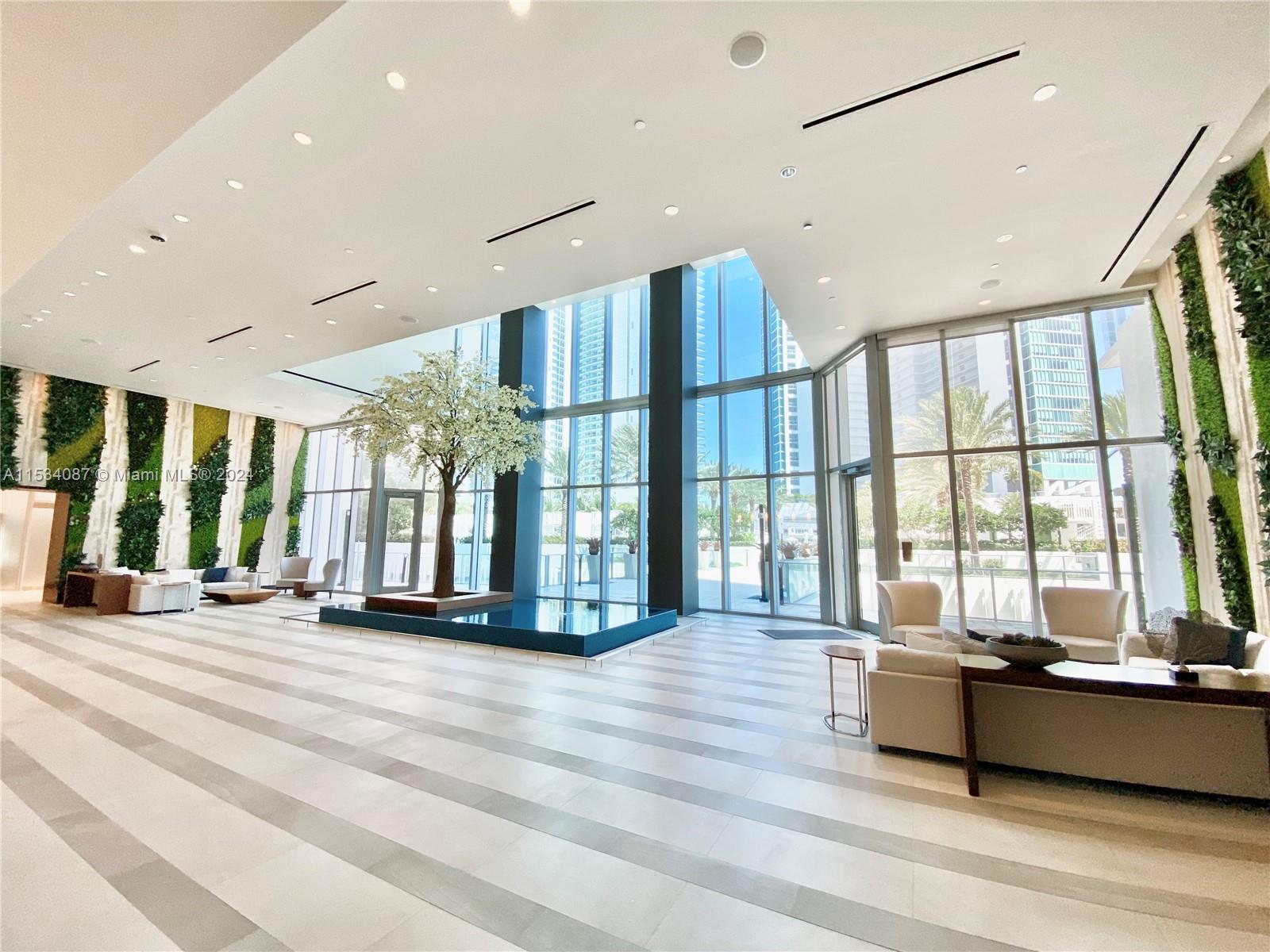 851 NE 1st Ave 2802, Miami, Florida 33132, 1 Bedroom Bedrooms, ,1 BathroomBathrooms,Residential,For Sale,851 NE 1st Ave 2802,A11534087