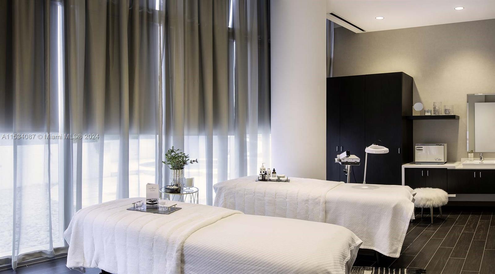 851 NE 1st Ave 2802, Miami, Florida 33132, 1 Bedroom Bedrooms, ,1 BathroomBathrooms,Residential,For Sale,851 NE 1st Ave 2802,A11534087