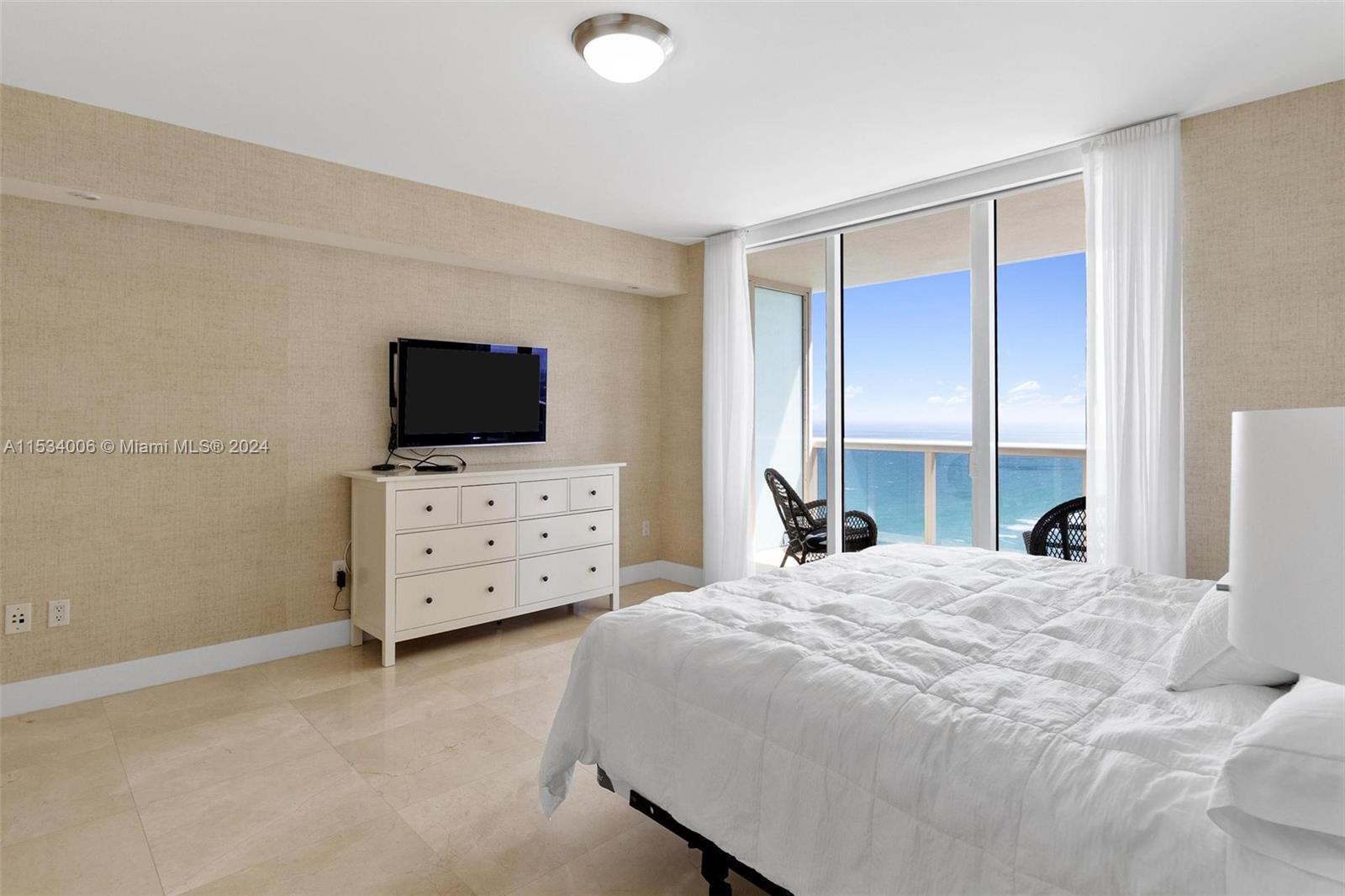 1830 S Ocean Dr 2904, Hallandale Beach, Florida 33009, 2 Bedrooms Bedrooms, ,3 BathroomsBathrooms,Residentiallease,For Rent,1830 S Ocean Dr 2904,A11534006