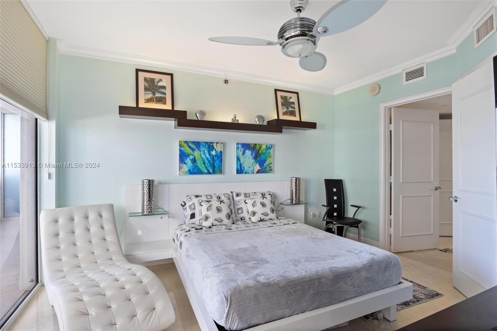 Hallandale Beach, Florida 33009, 2 Bedrooms Bedrooms, ,2 BathroomsBathrooms,Residentiallease,For Rent,A11533913