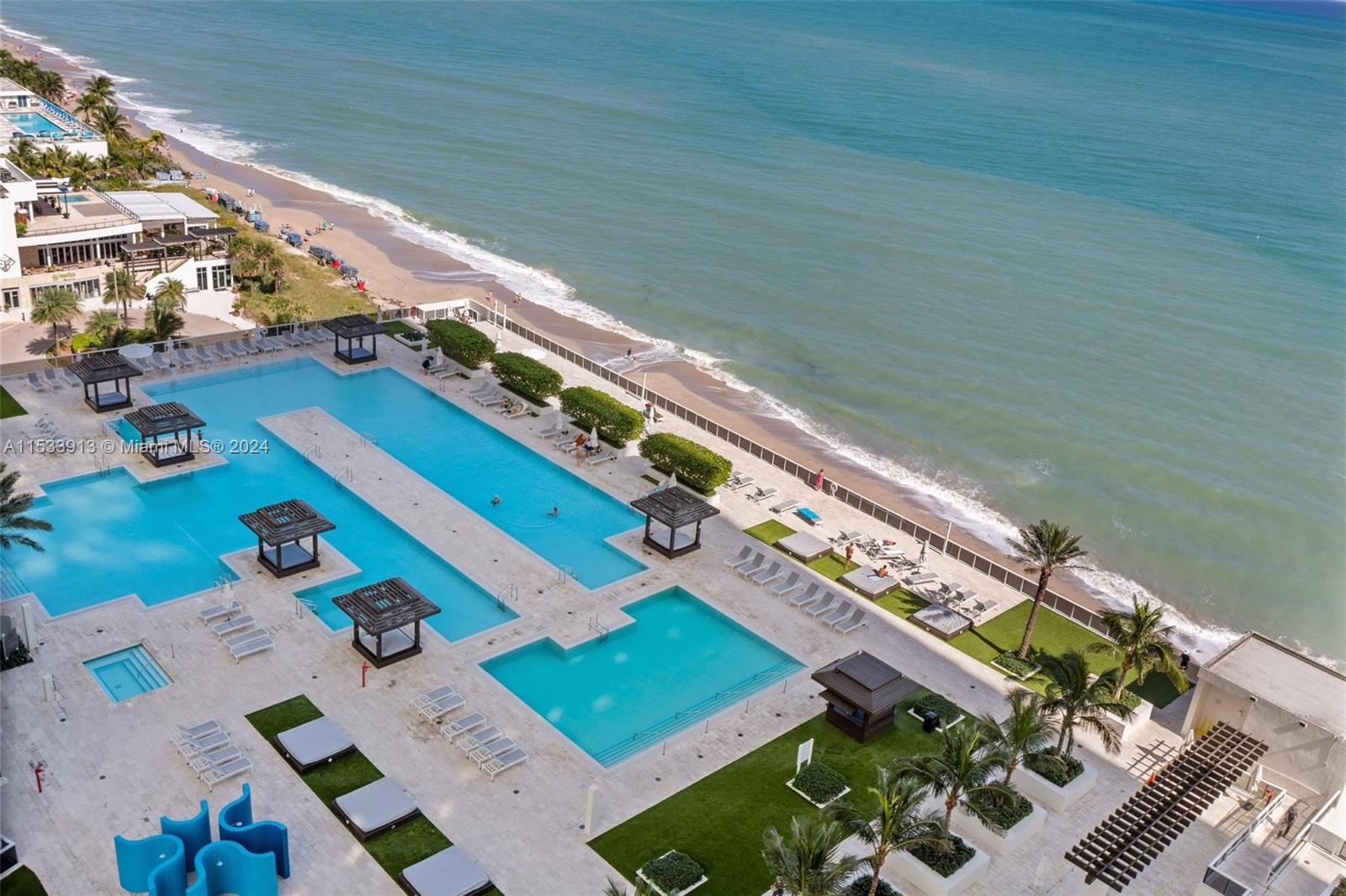 Hallandale Beach, Florida 33009, 2 Bedrooms Bedrooms, ,2 BathroomsBathrooms,Residentiallease,For Rent,A11533913