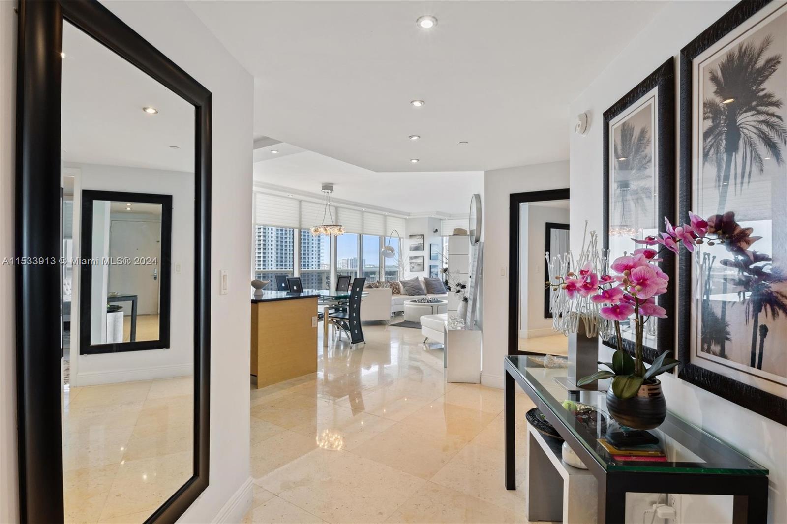 Hallandale Beach, Florida 33009, 2 Bedrooms Bedrooms, ,2 BathroomsBathrooms,Residentiallease,For Rent,A11533913