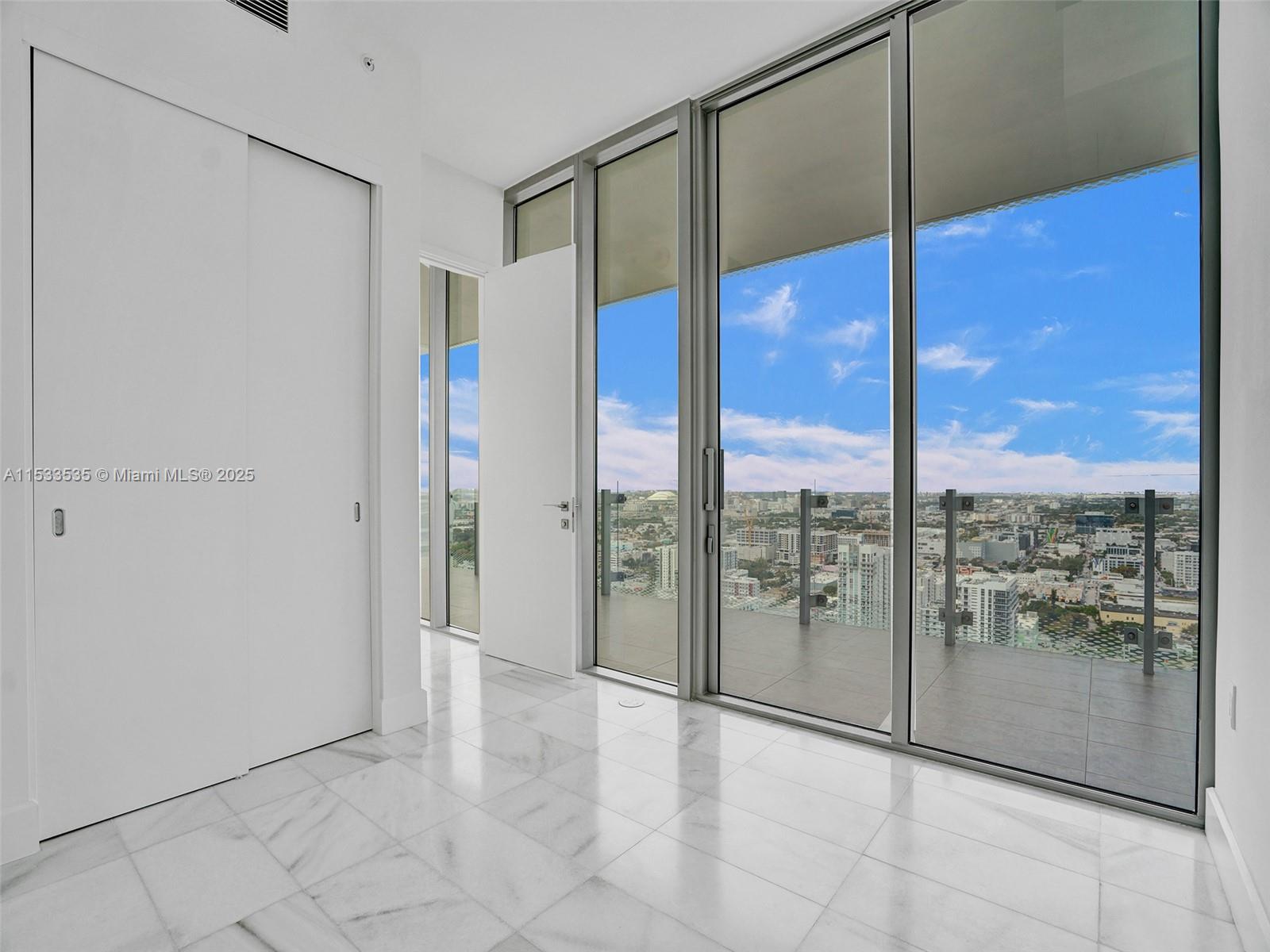 700 NE 26th Ter 3505, Miami, Florida 33137, 2 Bedrooms Bedrooms, ,2 BathroomsBathrooms,Residential,For Sale,700 NE 26th Ter 3505,A11533535