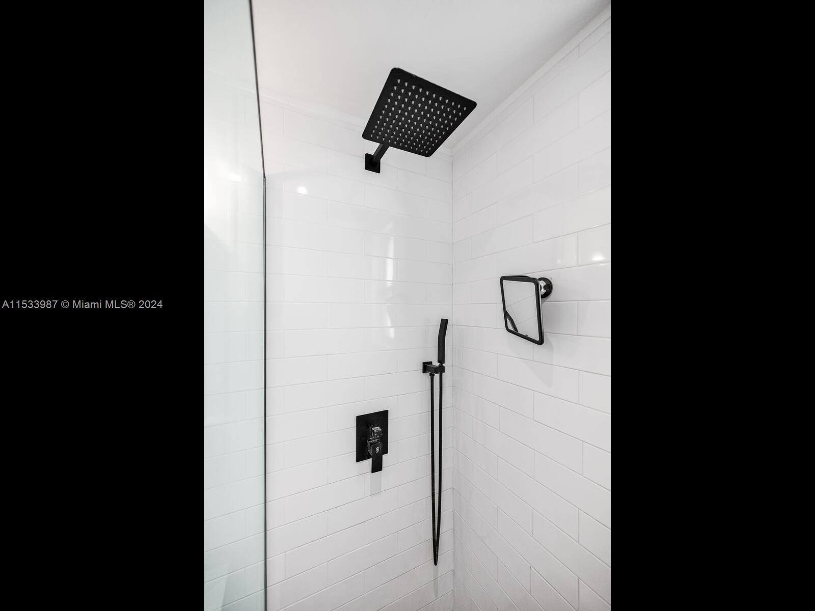 742 12th St 2, Miami Beach, Florida 33139, ,1 BathroomBathrooms,Residential,For Sale,742 12th St 2,A11533987