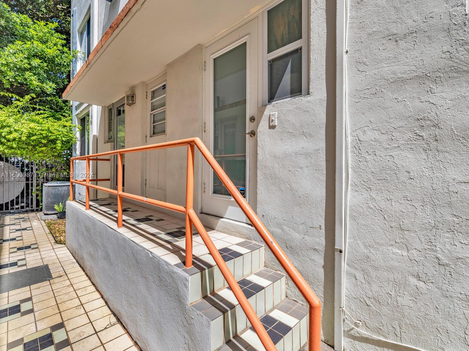 742 12th St 2, Miami Beach, Florida 33139, ,1 BathroomBathrooms,Residential,For Sale,742 12th St 2,A11533987