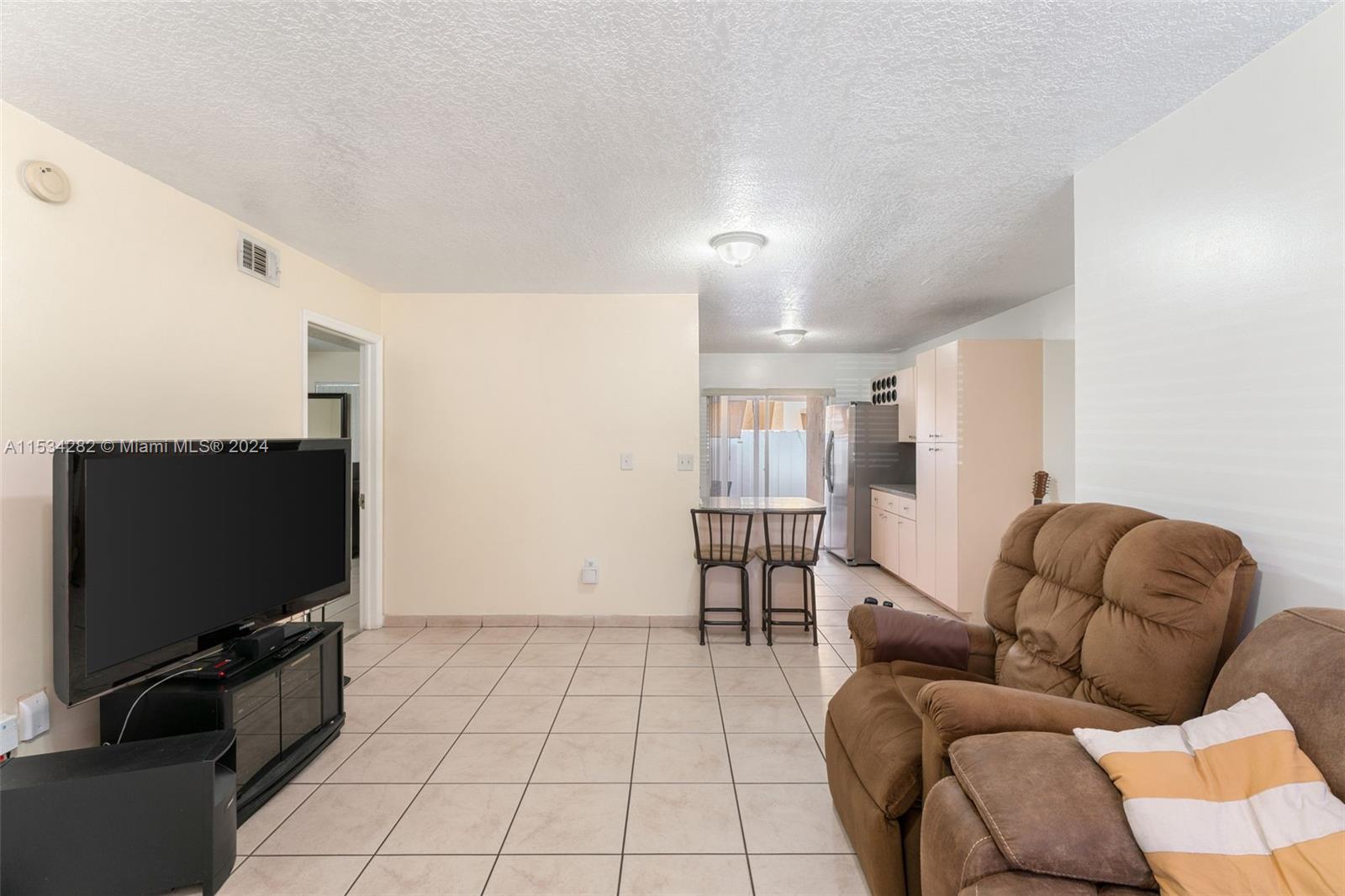 7873 36th Ave, Hialeah, FL, 33018 United States, 2 Bedrooms Bedrooms, ,2 BathroomsBathrooms,Residential,For Sale,36th Ave,A11534282