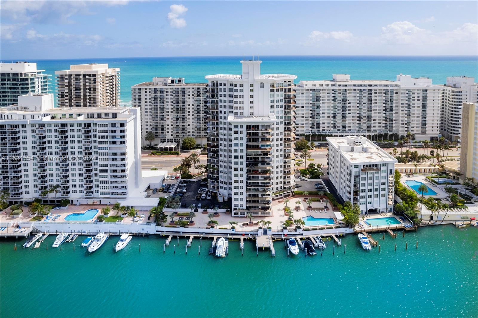 5660 Collins Ave 18D, Miami Beach, Florida 33140, 2 Bedrooms Bedrooms, ,2 BathroomsBathrooms,Residential,For Sale,5660 Collins Ave 18D,A11531554