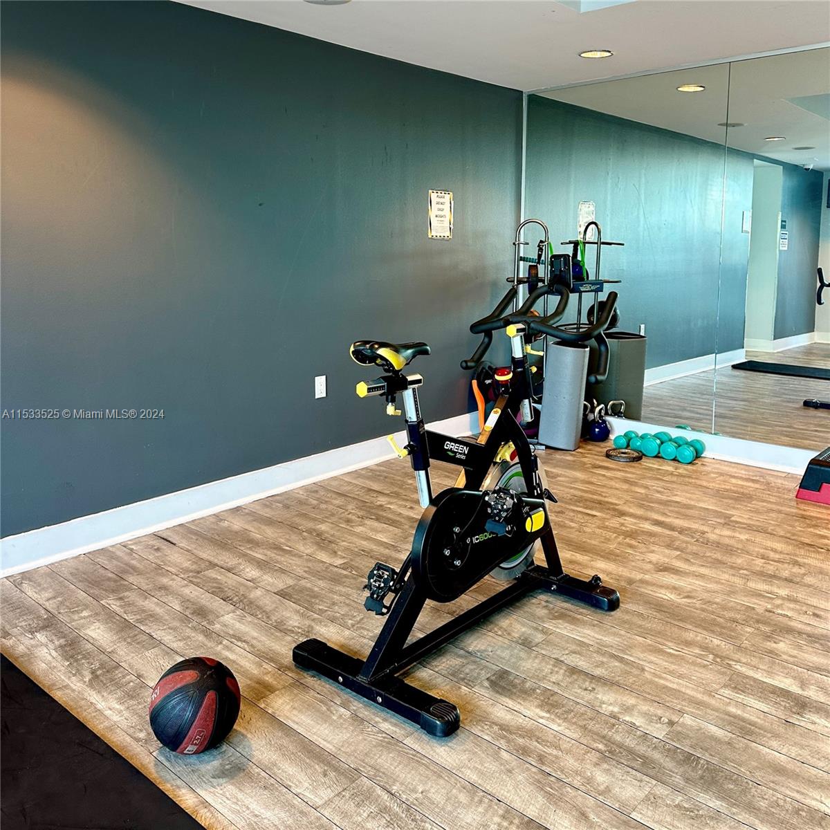 1861 NW S River Dr 1805, Miami, Florida 33125, 2 Bedrooms Bedrooms, ,2 BathroomsBathrooms,Residential,For Sale,1861 NW S River Dr 1805,A11533525