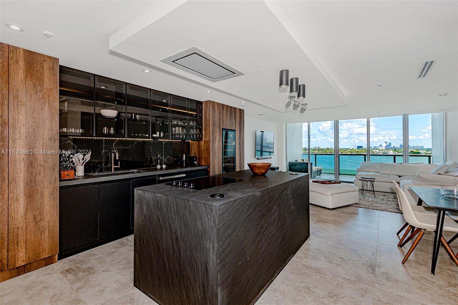 7935 East Dr 1002, North Bay Village, Florida 33141, 2 Bedrooms Bedrooms, ,2 BathroomsBathrooms,Residential,For Sale,7935 East Dr 1002,A11533960