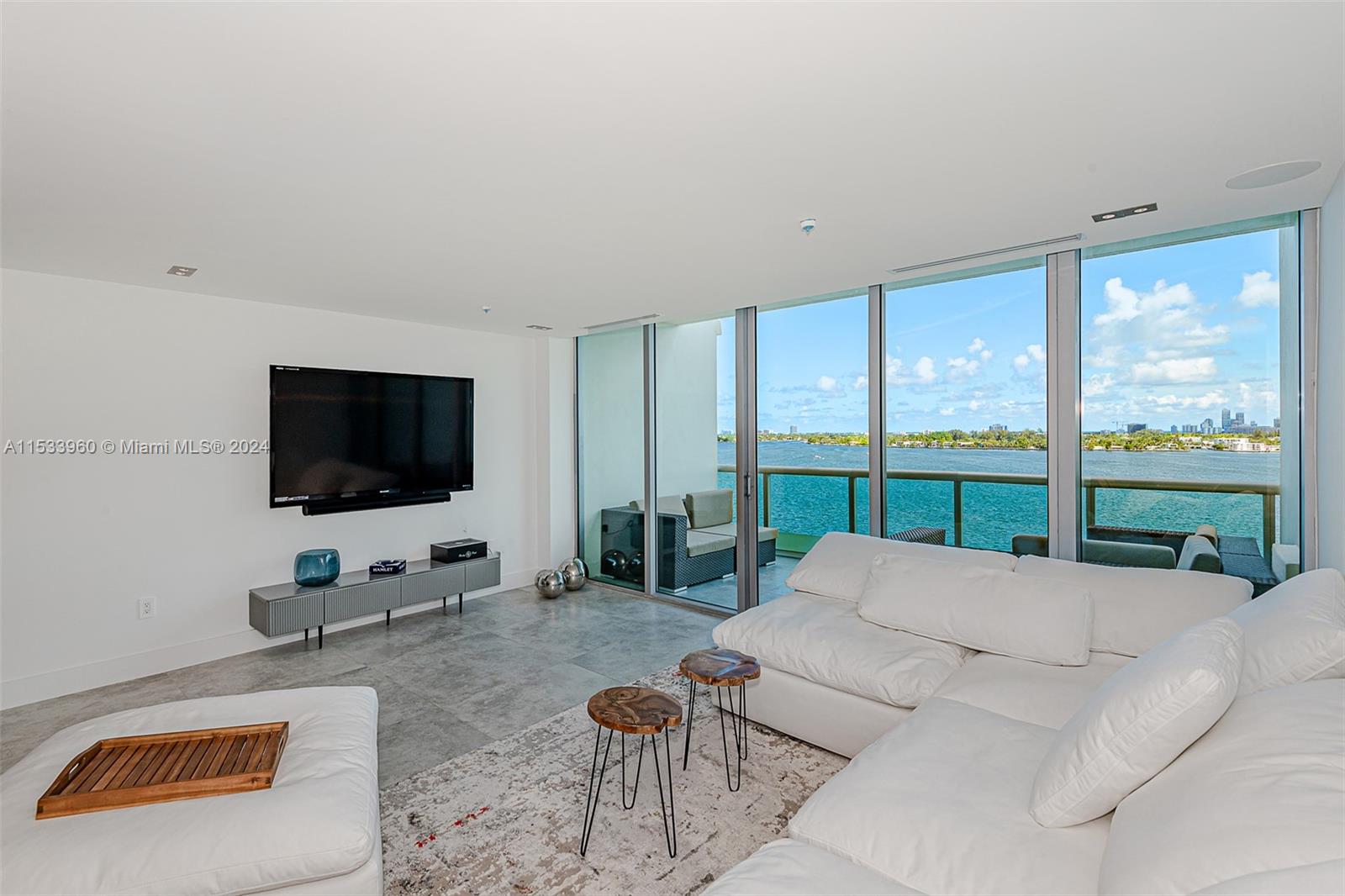 7935 East Dr 1002, North Bay Village, Florida 33141, 2 Bedrooms Bedrooms, ,2 BathroomsBathrooms,Residential,For Sale,7935 East Dr 1002,A11533960