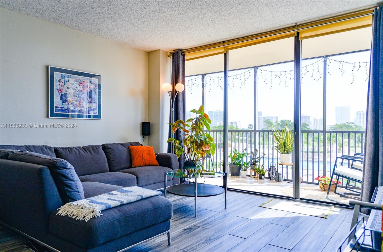 20301 Country Club Dr, Aventura, FL, 33180 United States, 1 Bedroom Bedrooms, ,1 BathroomBathrooms,Residential,For Sale,Country Club Dr,A11533283