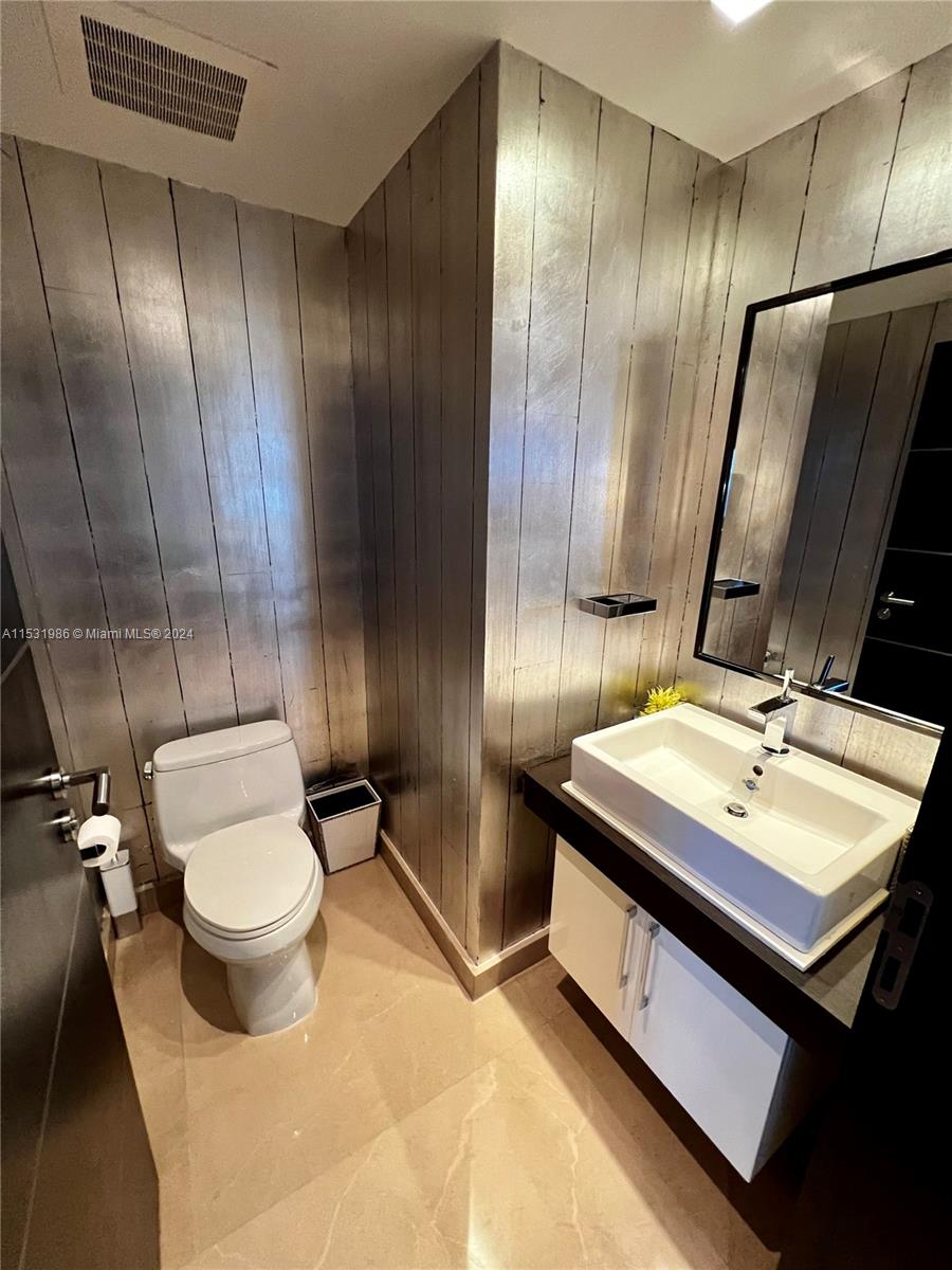17001 Collins Ave, Sunny Isles Beach, FL, 33160 United States, 4 Bedrooms Bedrooms, ,4 BathroomsBathrooms,Residential,For Sale,Collins Ave,A11531986