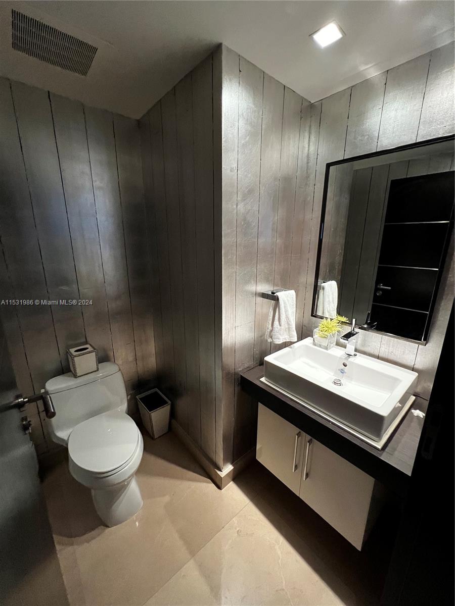 17001 Collins Ave, Sunny Isles Beach, FL, 33160 United States, 4 Bedrooms Bedrooms, ,4 BathroomsBathrooms,Residential,For Sale,Collins Ave,A11531986