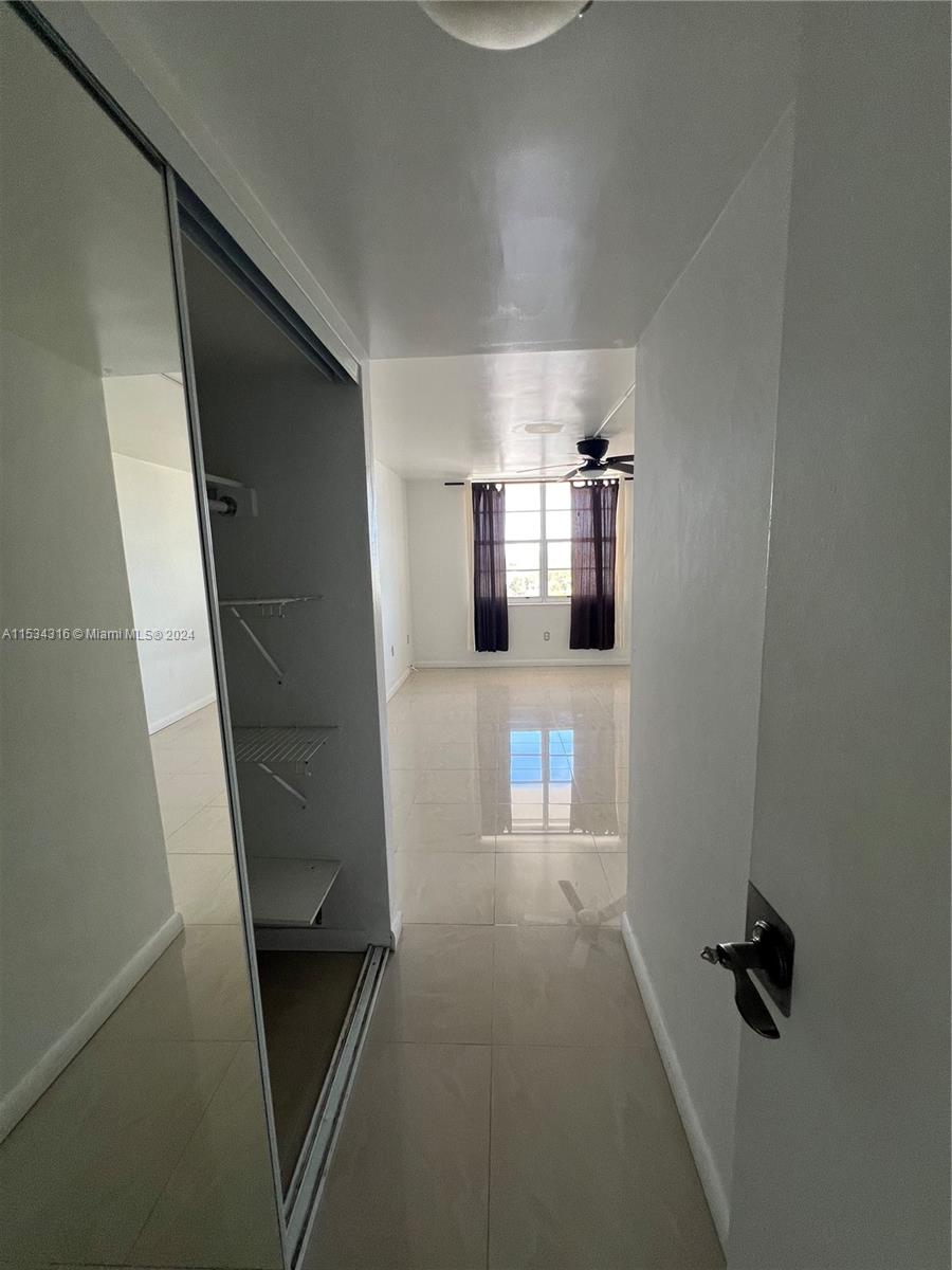 4142 N Jefferson Ave 6B, Miami Beach, Florida 33140, 1 Bedroom Bedrooms, ,1 BathroomBathrooms,Residential,For Sale,4142 N Jefferson Ave 6B,A11534316