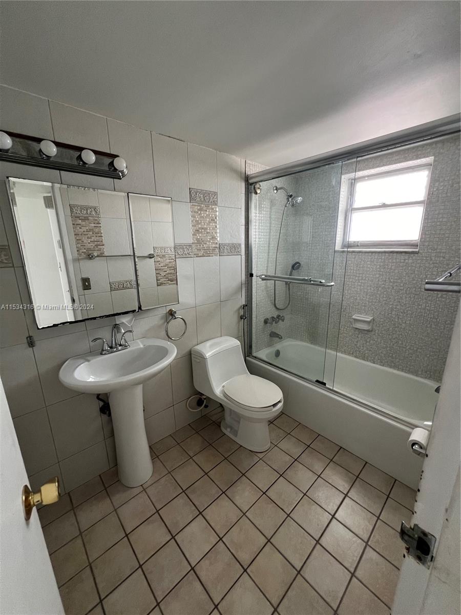 4142 N Jefferson Ave 6B, Miami Beach, Florida 33140, 1 Bedroom Bedrooms, ,1 BathroomBathrooms,Residential,For Sale,4142 N Jefferson Ave 6B,A11534316