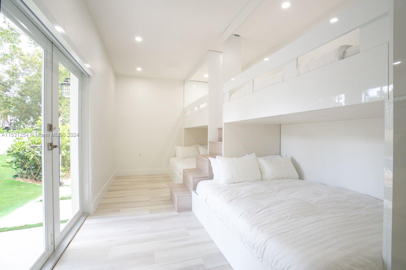 980 SW 15th Ave, Miami, Florida 33135, 4 Bedrooms Bedrooms, ,3 BathroomsBathrooms,Residential,For Sale,980 SW 15th Ave,A11531254