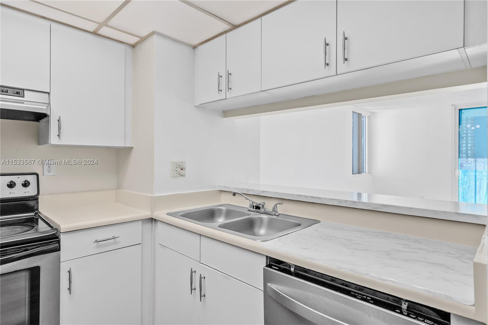 850 N Miami Ave W-2201, Miami, Florida 33136, 1 Bedroom Bedrooms, ,1 BathroomBathrooms,Residential,For Sale,850 N Miami Ave W-2201,A11533567