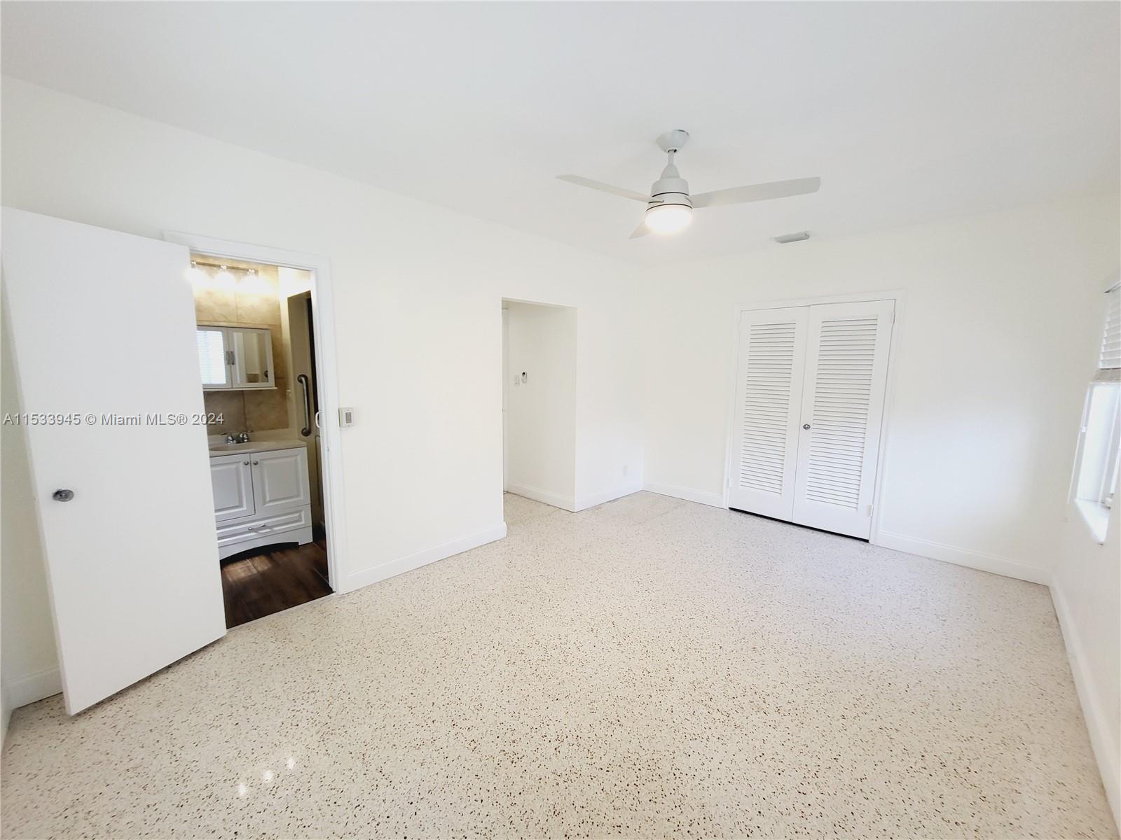 215 S 12th Ave House, Hollywood, Florida 33019, 2 Bedrooms Bedrooms, ,2 BathroomsBathrooms,Residentiallease,For Rent,215 S 12th Ave House,A11533945