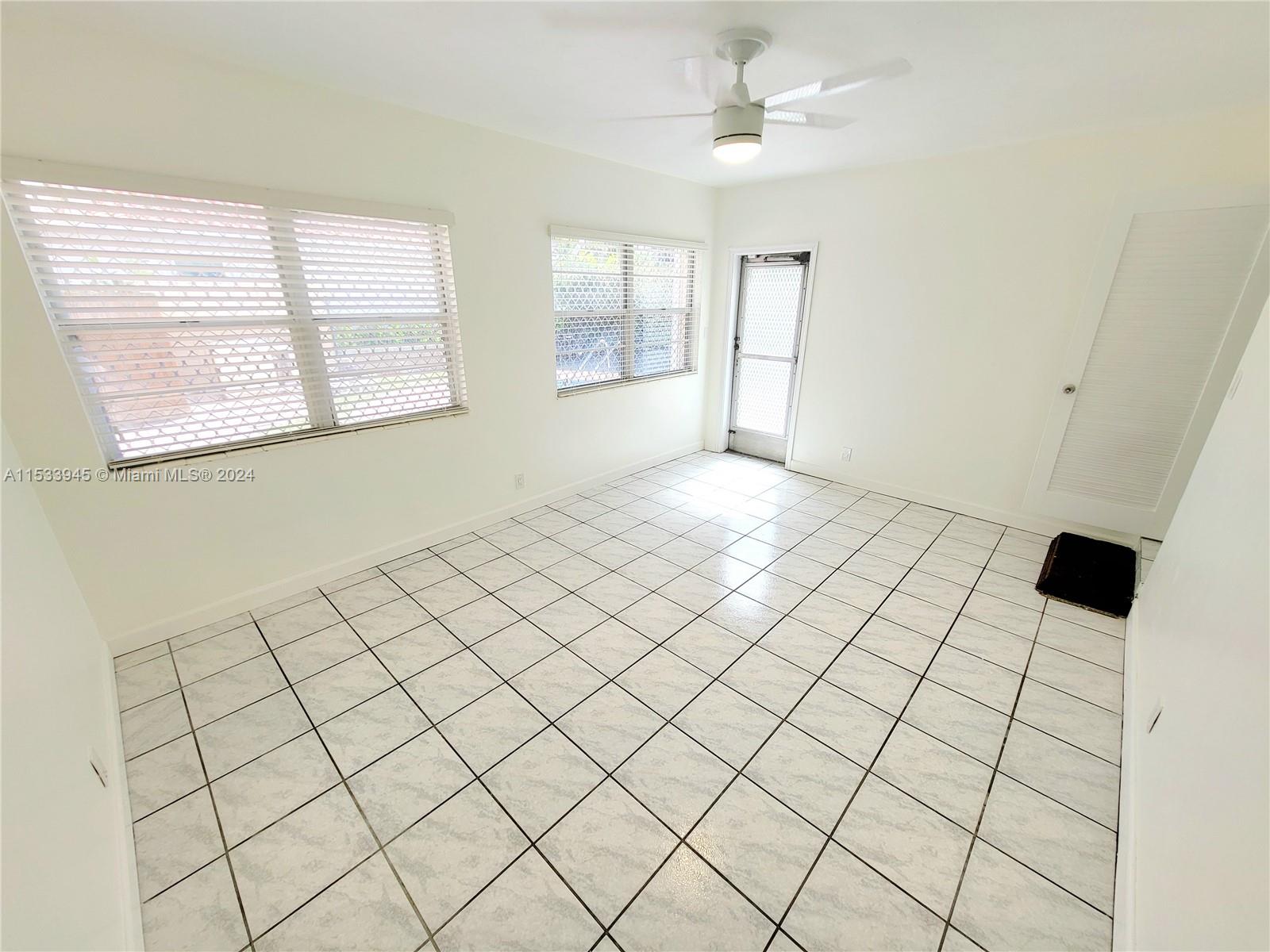 215 S 12th Ave House, Hollywood, Florida 33019, 2 Bedrooms Bedrooms, ,2 BathroomsBathrooms,Residentiallease,For Rent,215 S 12th Ave House,A11533945
