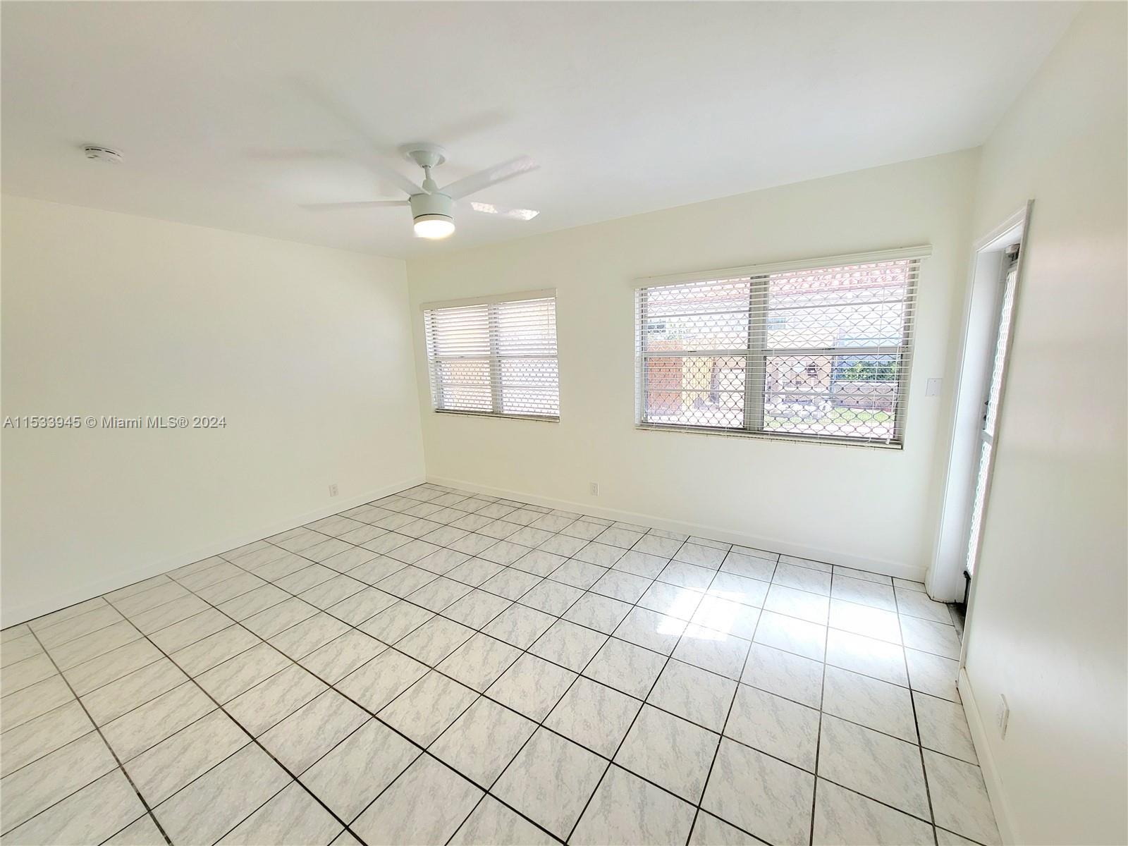 215 S 12th Ave House, Hollywood, Florida 33019, 2 Bedrooms Bedrooms, ,2 BathroomsBathrooms,Residentiallease,For Rent,215 S 12th Ave House,A11533945