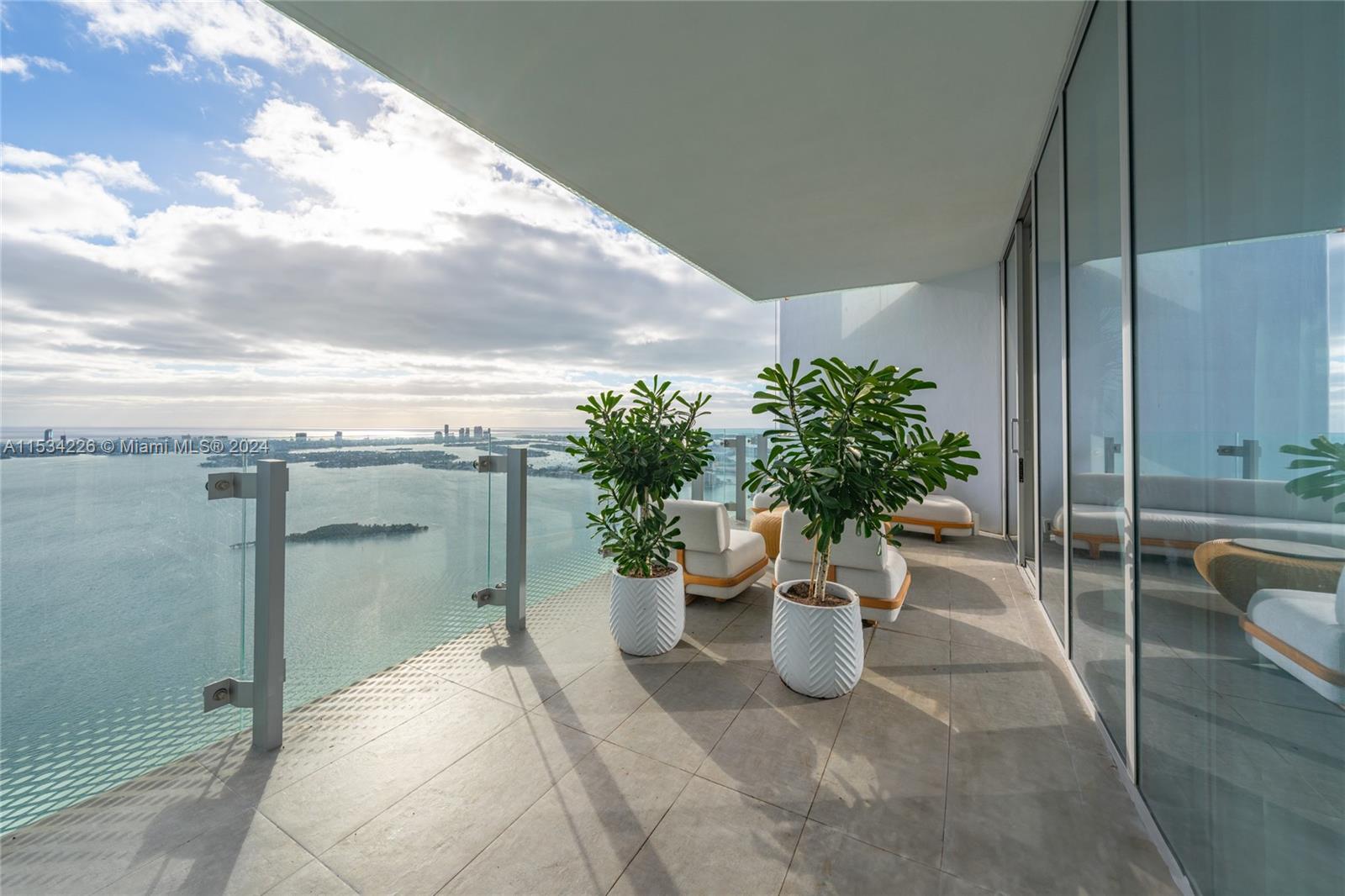 700 NE 26 Terrace 5503, Miami, Florida 33137, 4 Bedrooms Bedrooms, ,6 BathroomsBathrooms,Residential,For Sale,700 NE 26 Terrace 5503,A11534226
