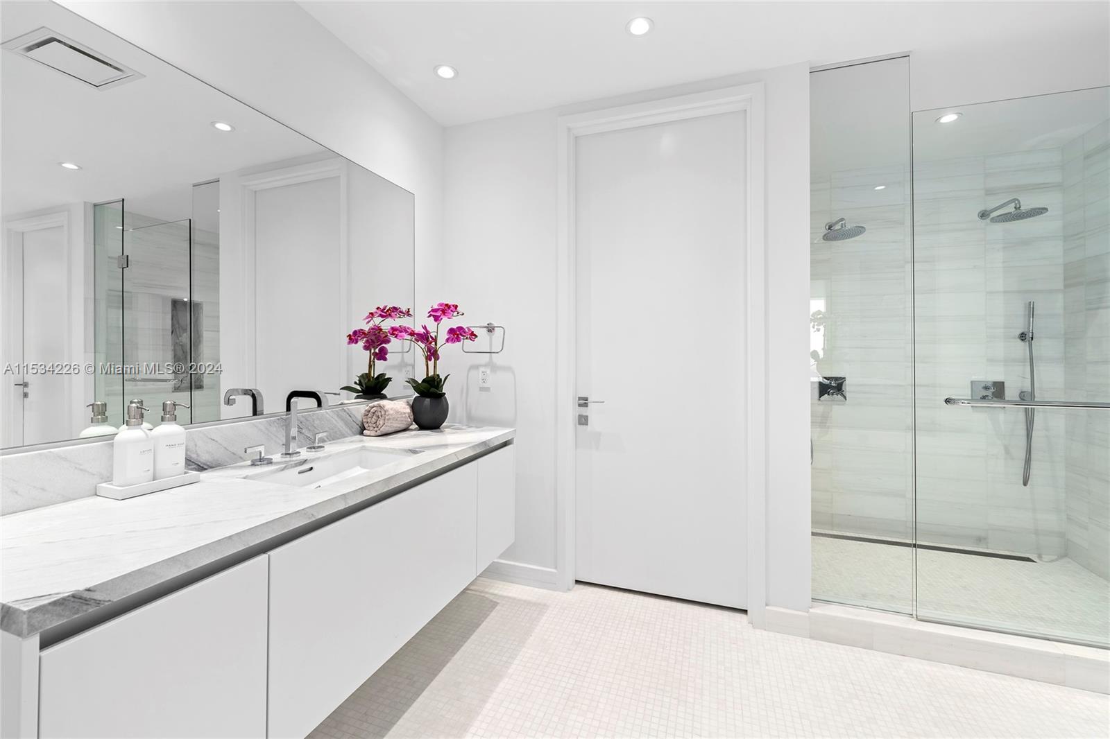 700 26 Terrace, Miami, FL, 33137 United States, 4 Bedrooms Bedrooms, ,6 BathroomsBathrooms,Residential,For Sale,26 Terrace,A11534226