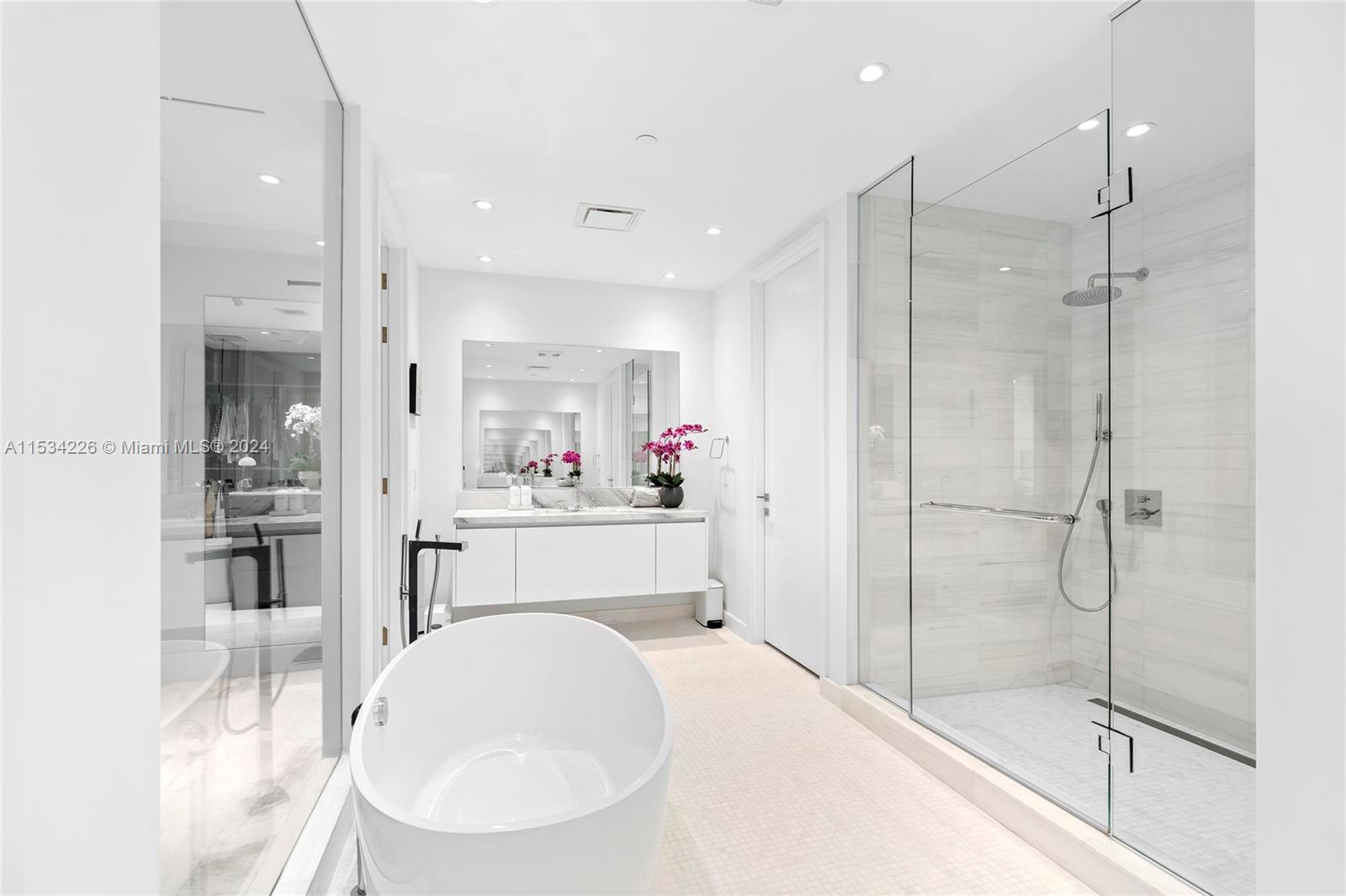 700 NE 26 Terrace 5503, Miami, Florida 33137, 4 Bedrooms Bedrooms, ,6 BathroomsBathrooms,Residential,For Sale,700 NE 26 Terrace 5503,A11534226