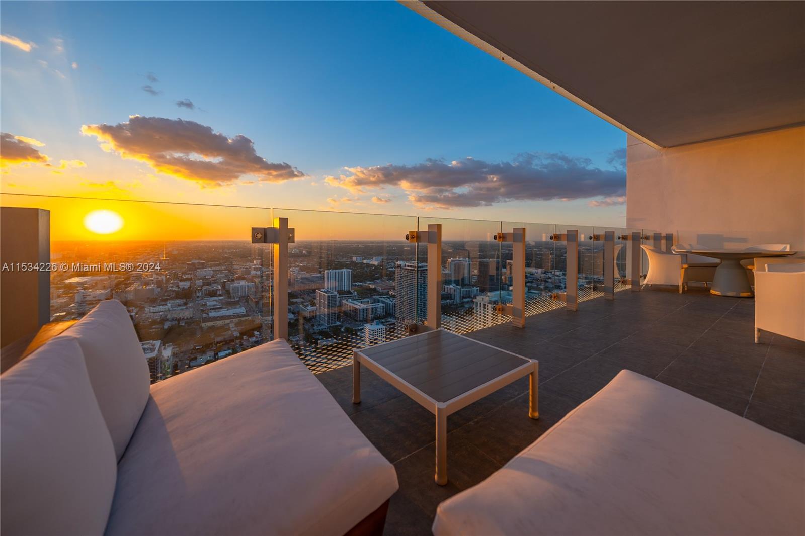 700 26 Terrace, Miami, FL, 33137 United States, 4 Bedrooms Bedrooms, ,6 BathroomsBathrooms,Residential,For Sale,26 Terrace,A11534226