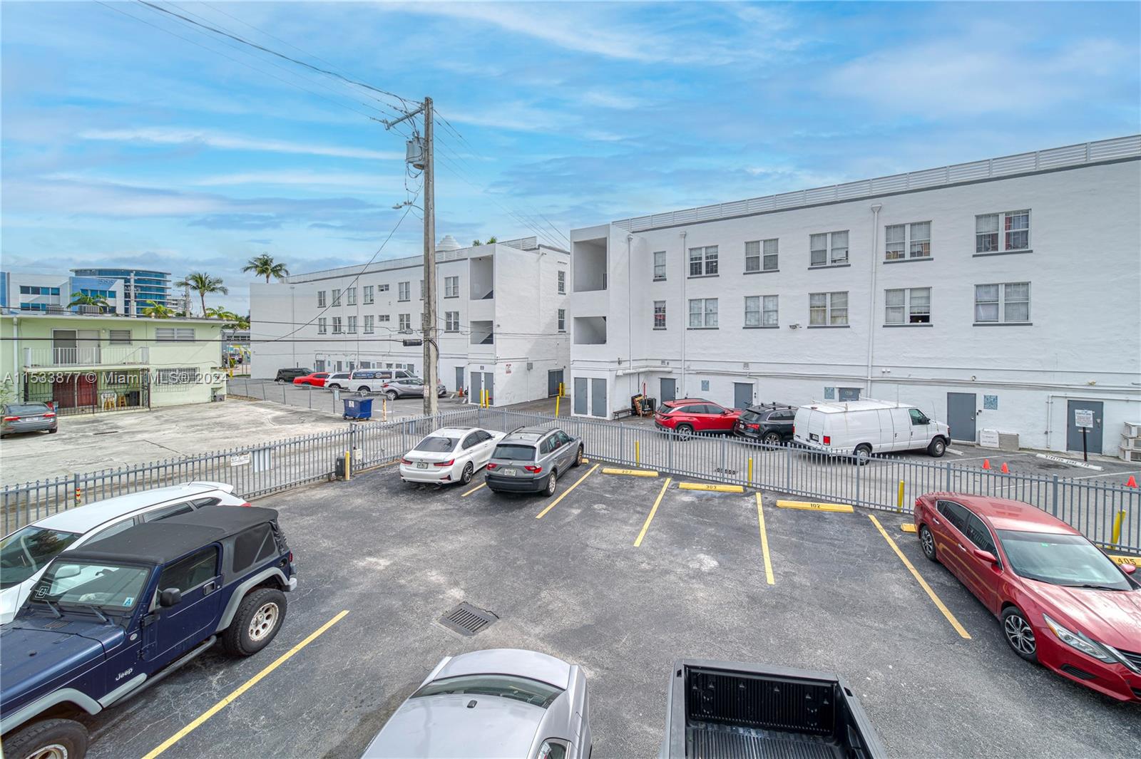 525 Meridian Ave 205, Miami Beach, Florida 33139, 1 Bedroom Bedrooms, ,1 BathroomBathrooms,Residential,For Sale,525 Meridian Ave 205,A11533877