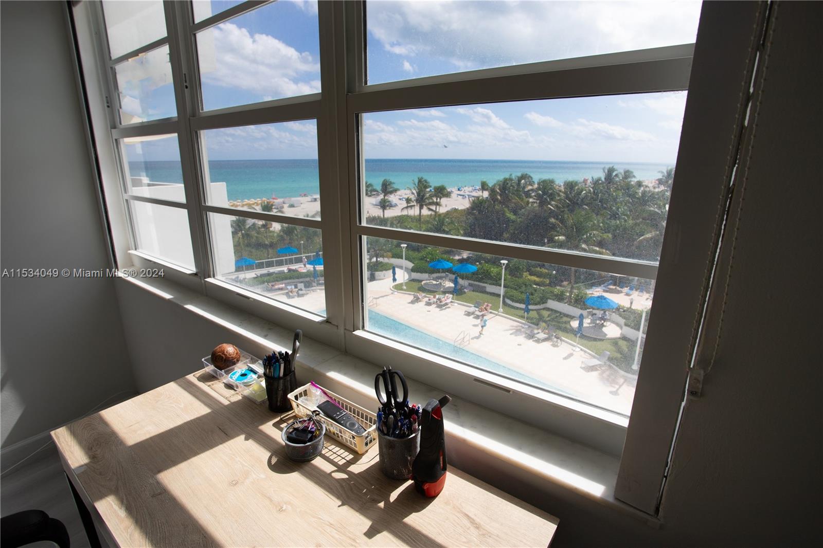 100 Lincoln Rd 642, Miami Beach, Florida 33139, 1 Bedroom Bedrooms, ,1 BathroomBathrooms,Residentiallease,For Rent,100 Lincoln Rd 642,A11534049