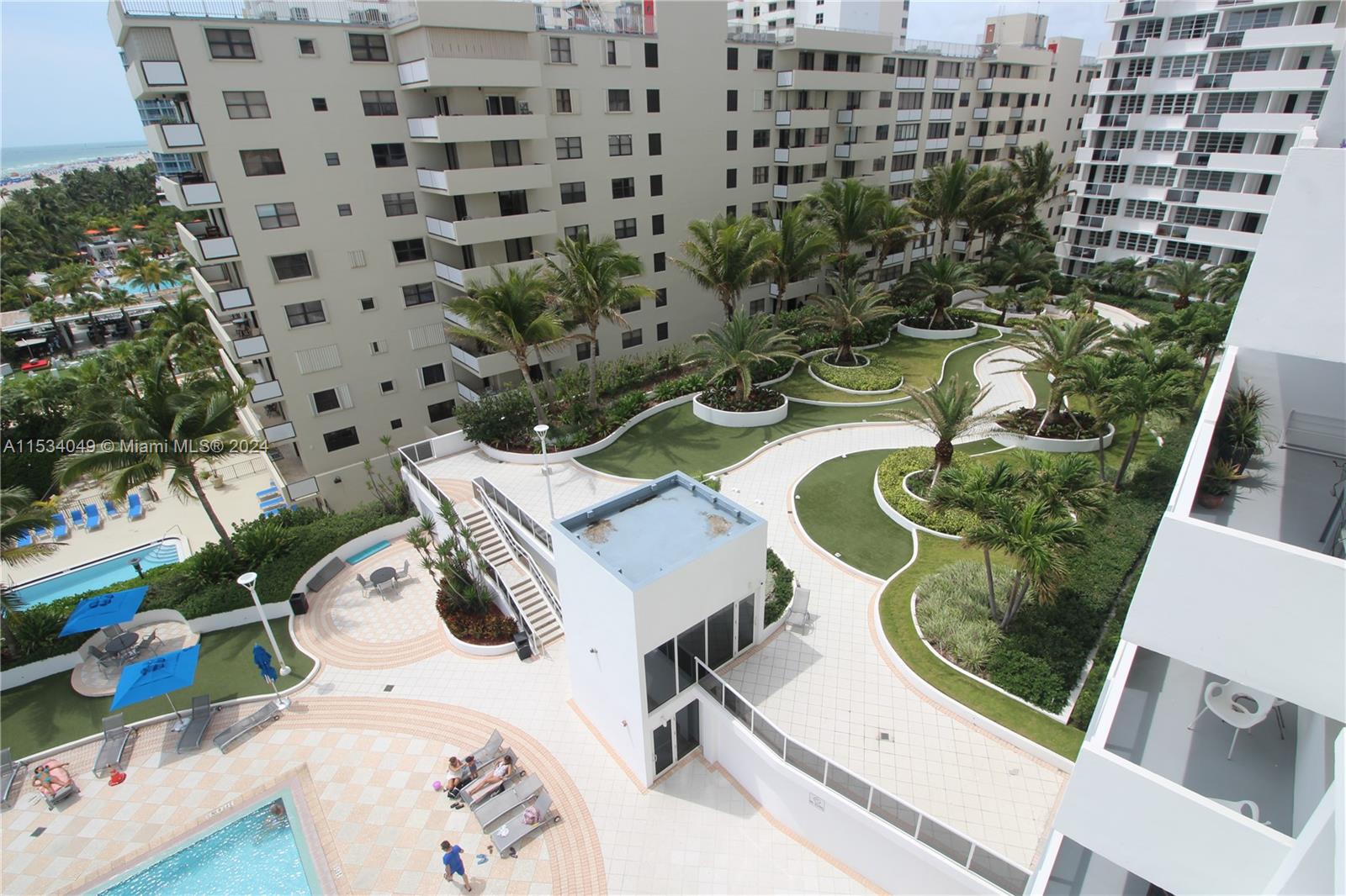 100 Lincoln Rd 642, Miami Beach, Florida 33139, 1 Bedroom Bedrooms, ,1 BathroomBathrooms,Residentiallease,For Rent,100 Lincoln Rd 642,A11534049