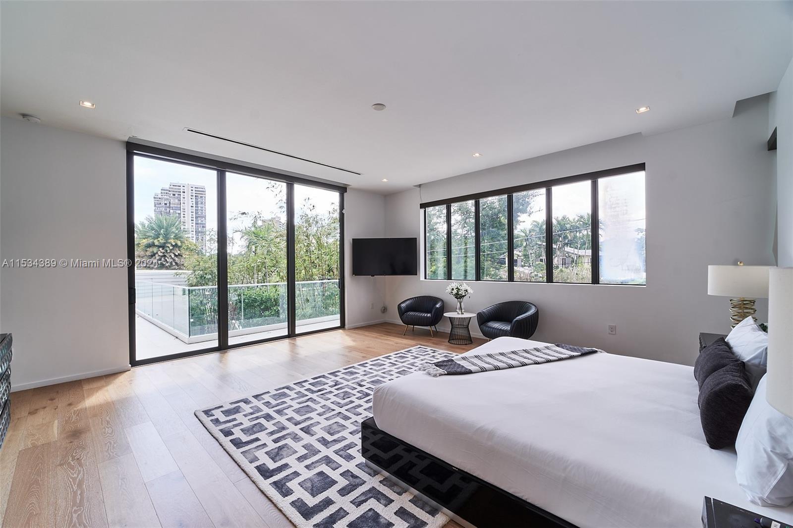 2140 Miami Ave, Miami, FL, 33129 United States, 5 Bedrooms Bedrooms, ,6 BathroomsBathrooms,Residential,For Sale,Miami Ave,A11534389