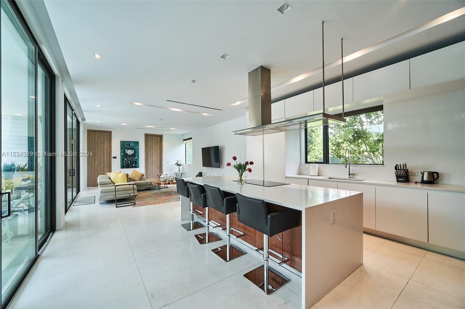 2140 Miami Ave, Miami, FL, 33129 United States, 5 Bedrooms Bedrooms, ,6 BathroomsBathrooms,Residential,For Sale,Miami Ave,A11534389